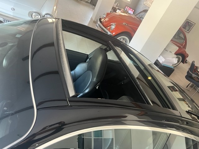 PORSCHE 911 Targa 4S PDK-image-2