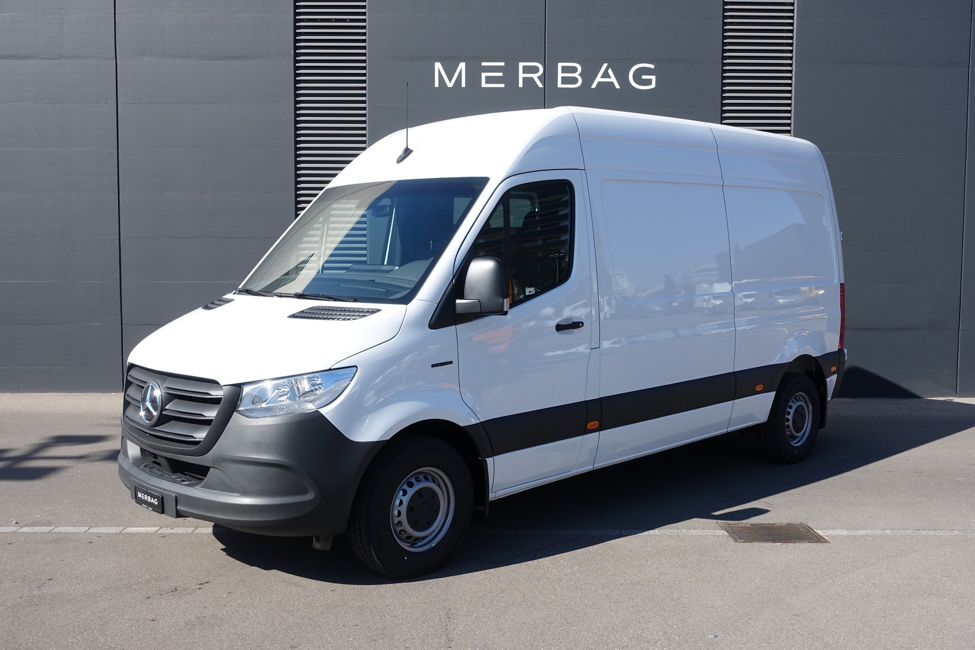 MERCEDES-BENZ eSprinter 312 47kWh Standard-image-0