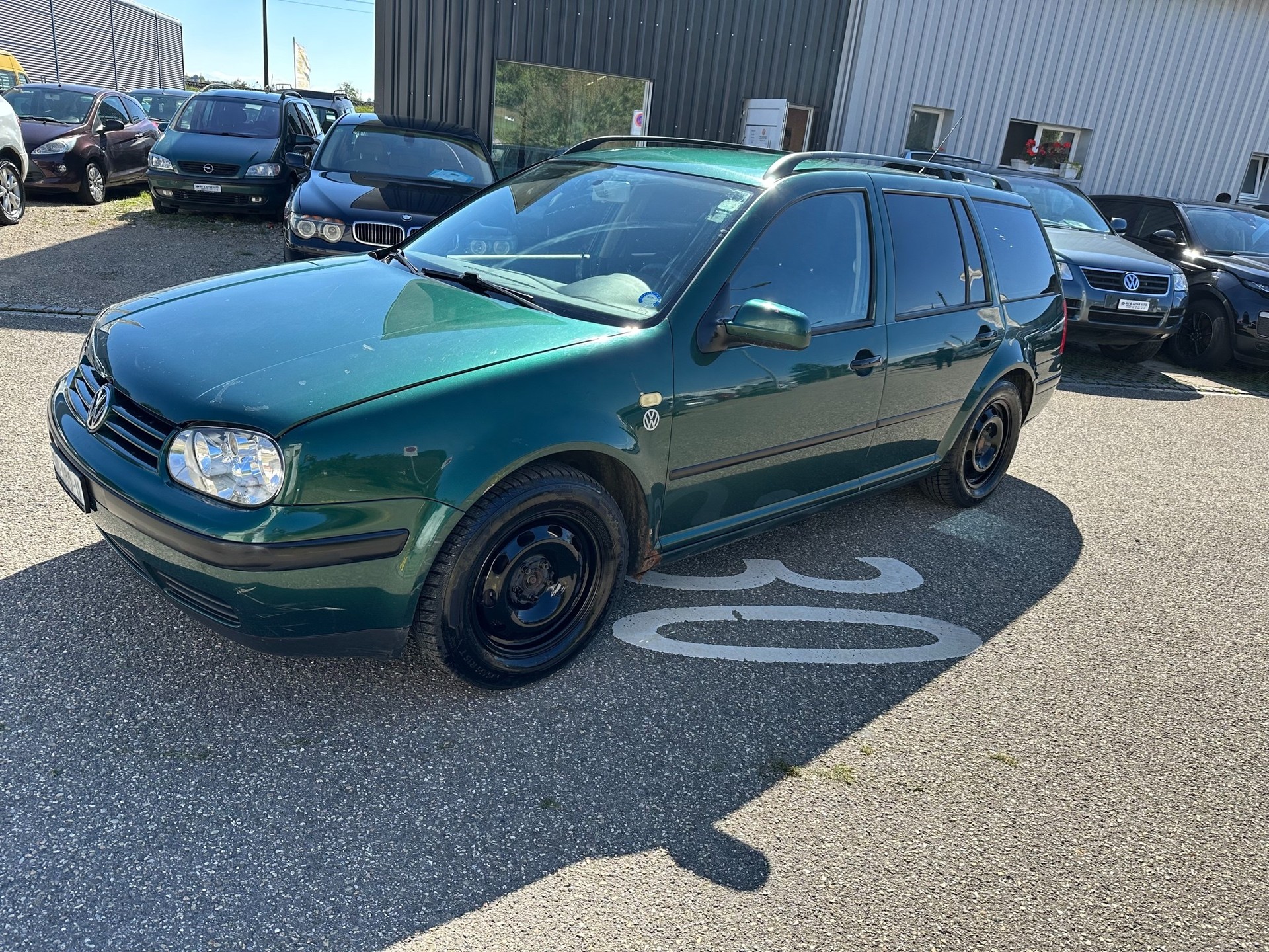VW Golf Variant 1.6 Comfortline-image-0