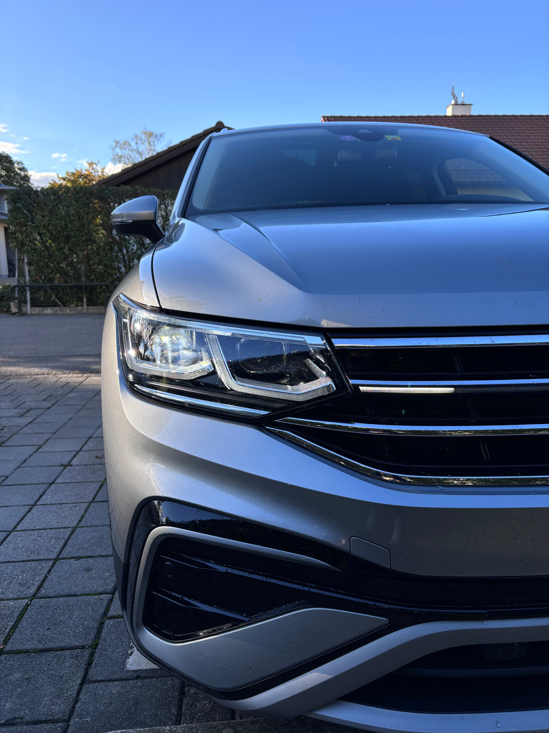 VW Tiguan Allspace 2.0TSI Elegance 4Motion DSG-image-3