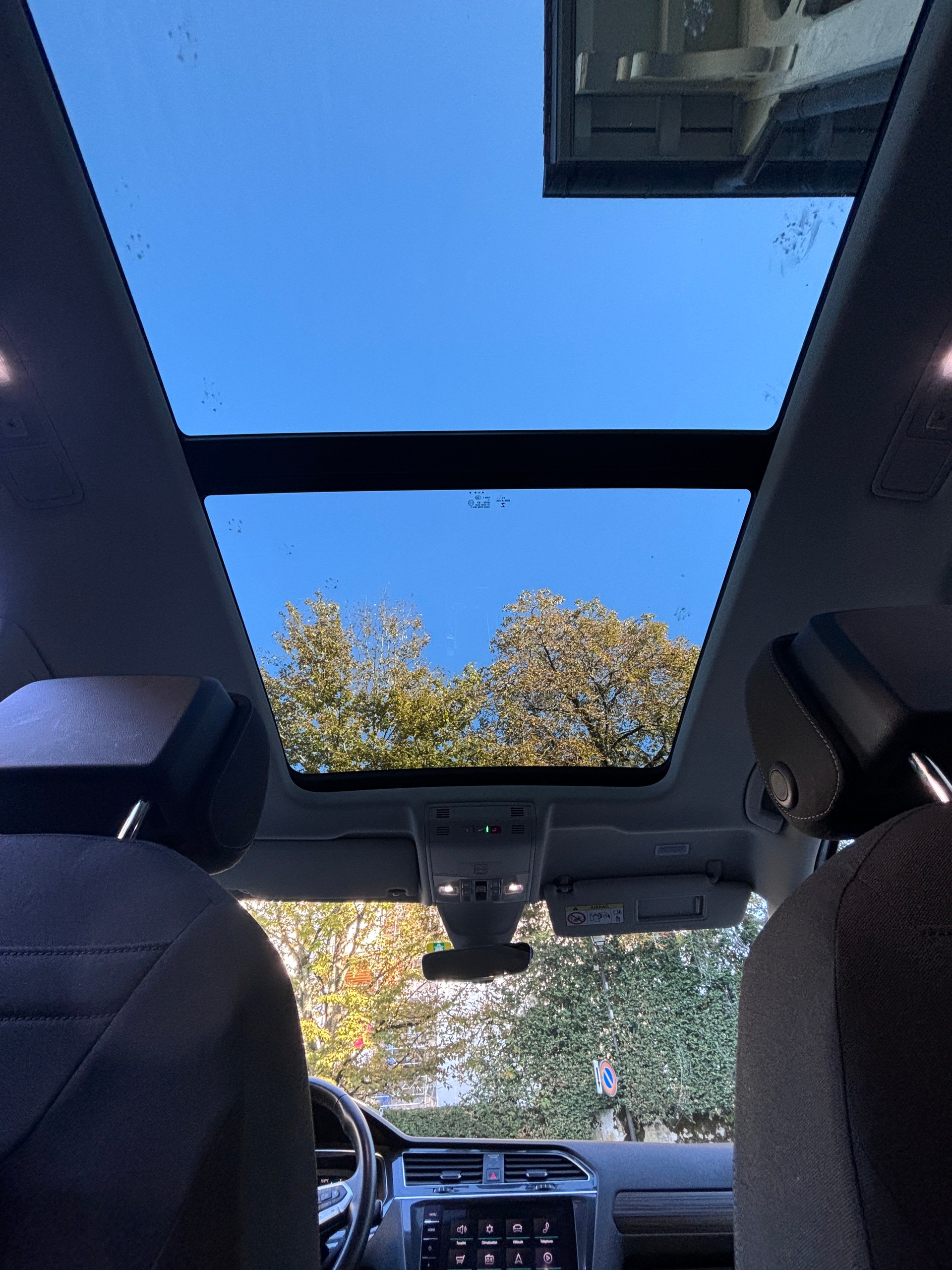 VW Tiguan Allspace 2.0TSI Elegance 4Motion DSG-image-13