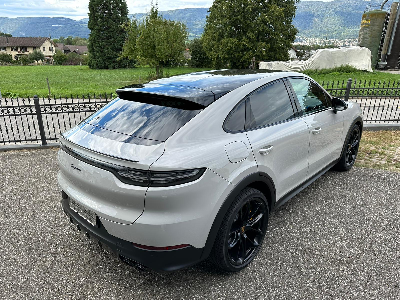 PORSCHE Cayenne Coupé-image-1