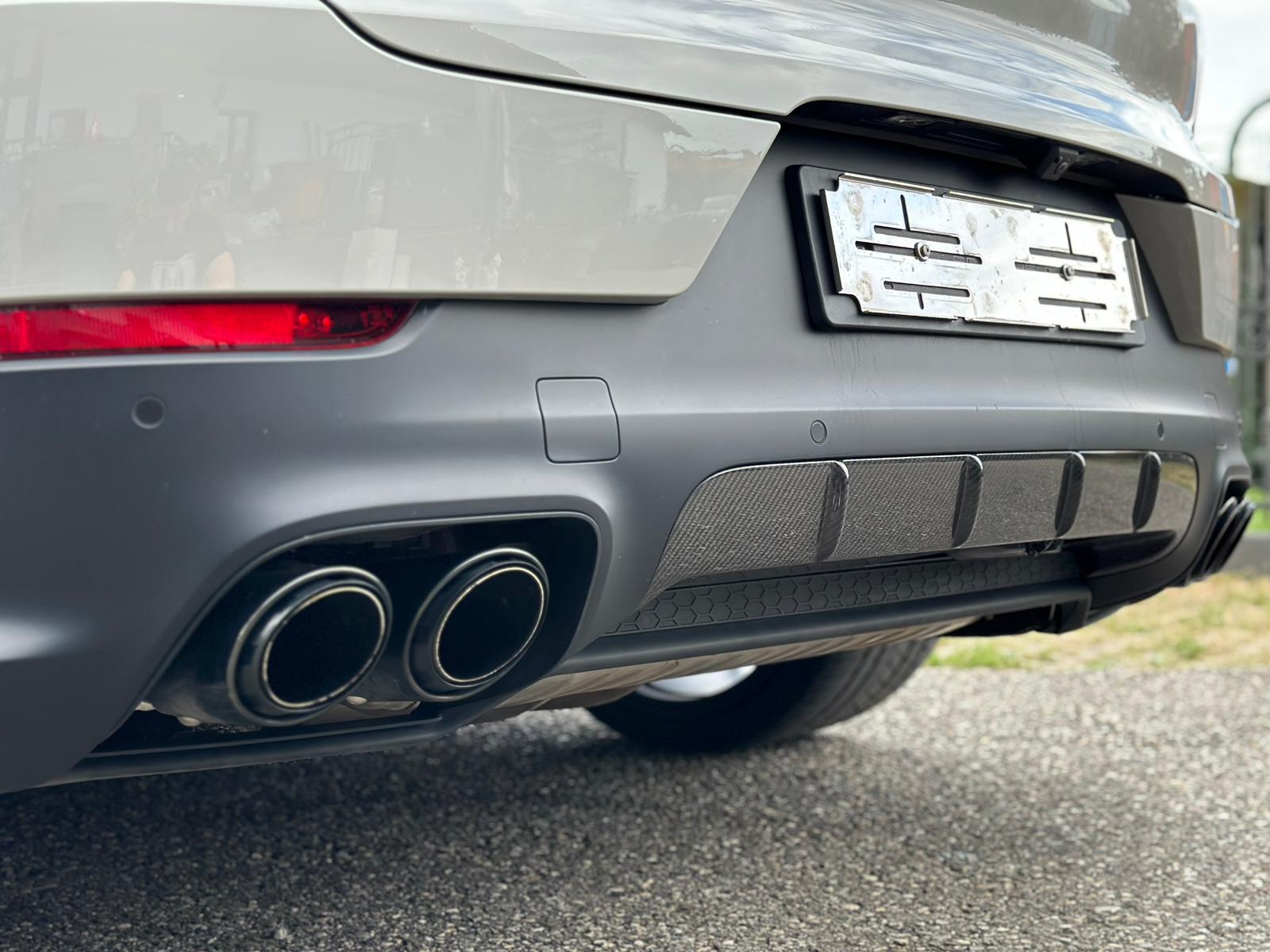 PORSCHE Cayenne Coupé-image-8