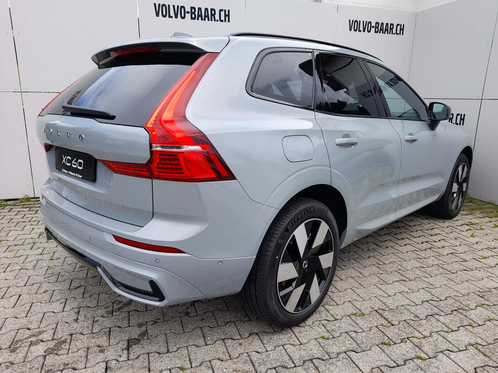 VOLVO XC60 2.0 T6 TE Plus Dark eAWD-image-7