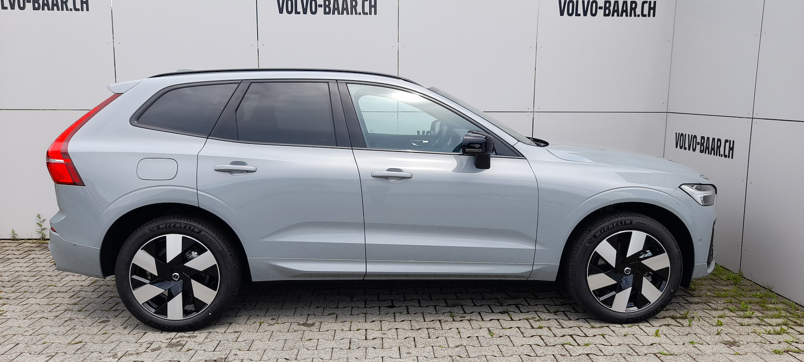 VOLVO XC60 2.0 T6 TE Plus Dark eAWD-image-5