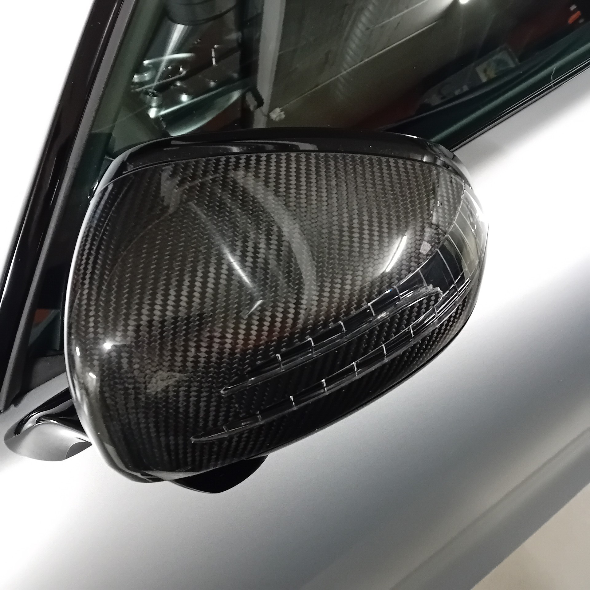 MERCEDES-BENZ AMG GT S Edition 1 Speedshift DCT-image-7