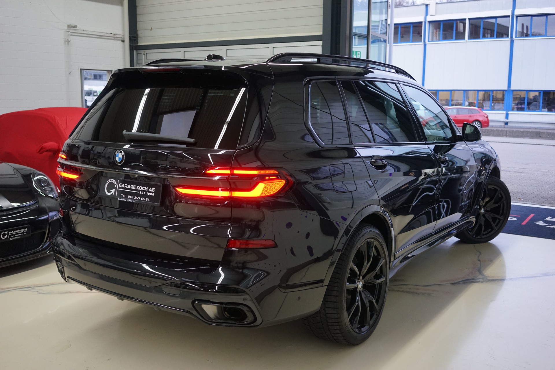 BMW X7 xDrive 48V 40d M Sport Steptronic-image-9