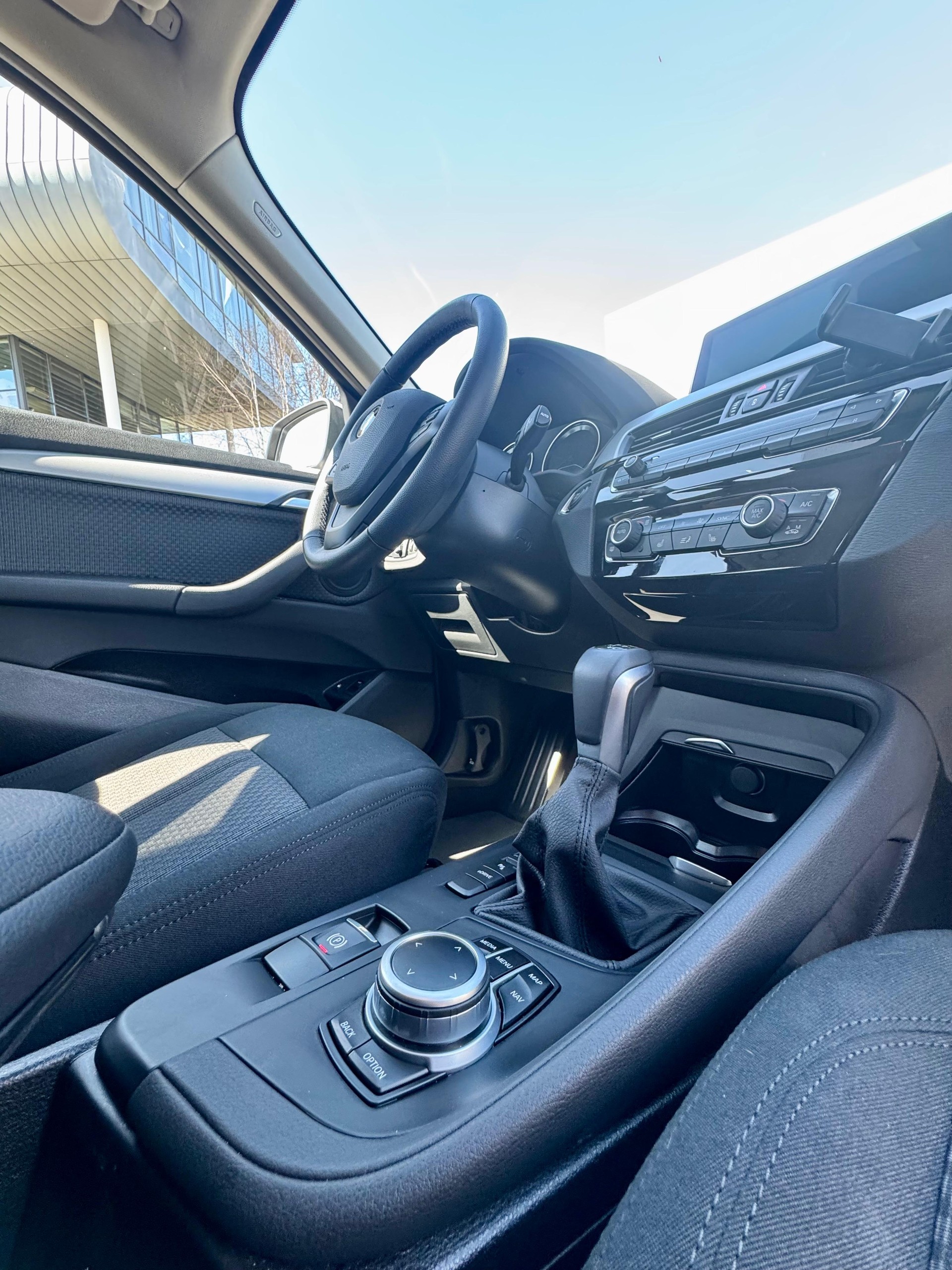 BMW X1 xDrive 25e Steptronic-image-4