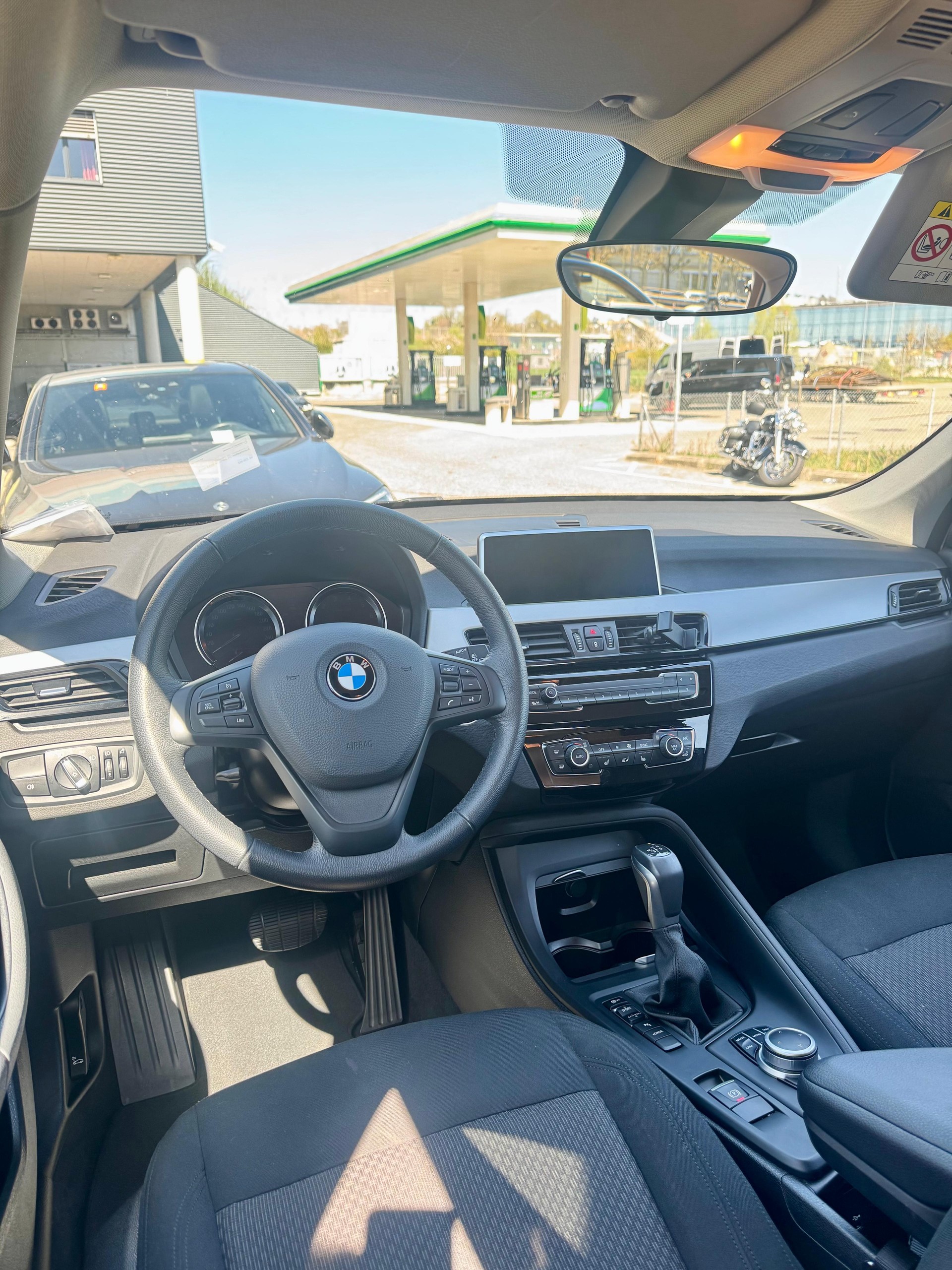 BMW X1 xDrive 25e Steptronic-image-8