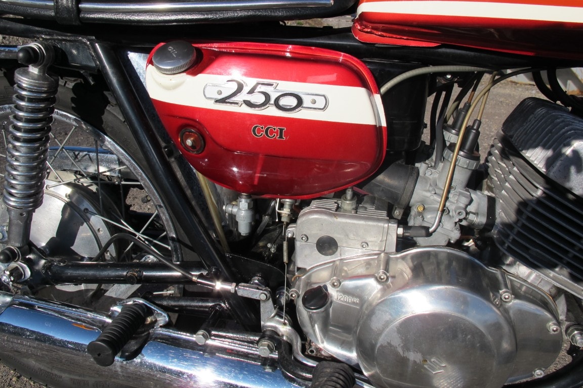 SUZUKI T250-image-5