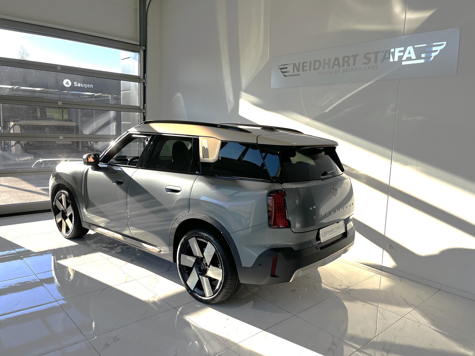 MINI Countryman C-image-2