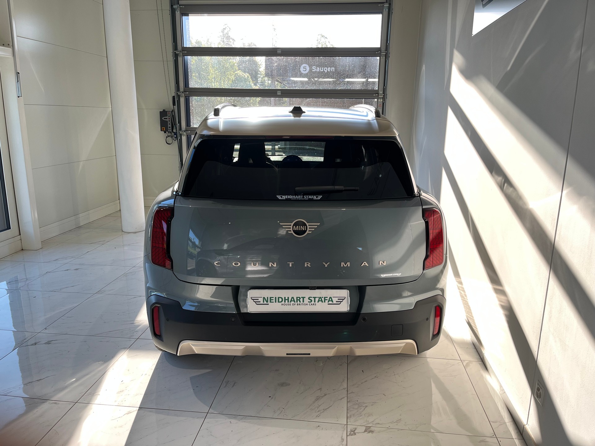 MINI Countryman C-image-3