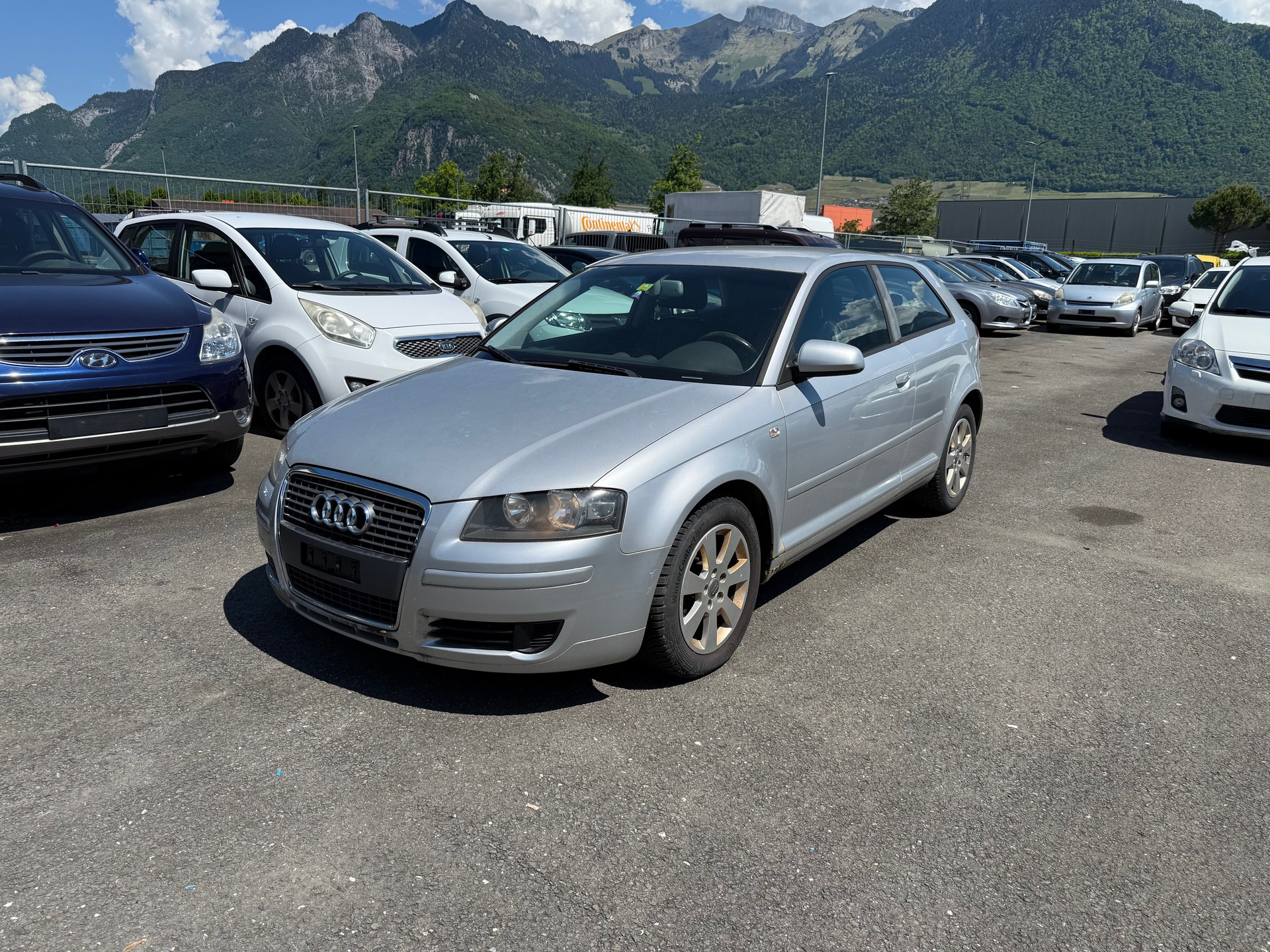 AUDI A3 1.9 TDI Attraction-image-0
