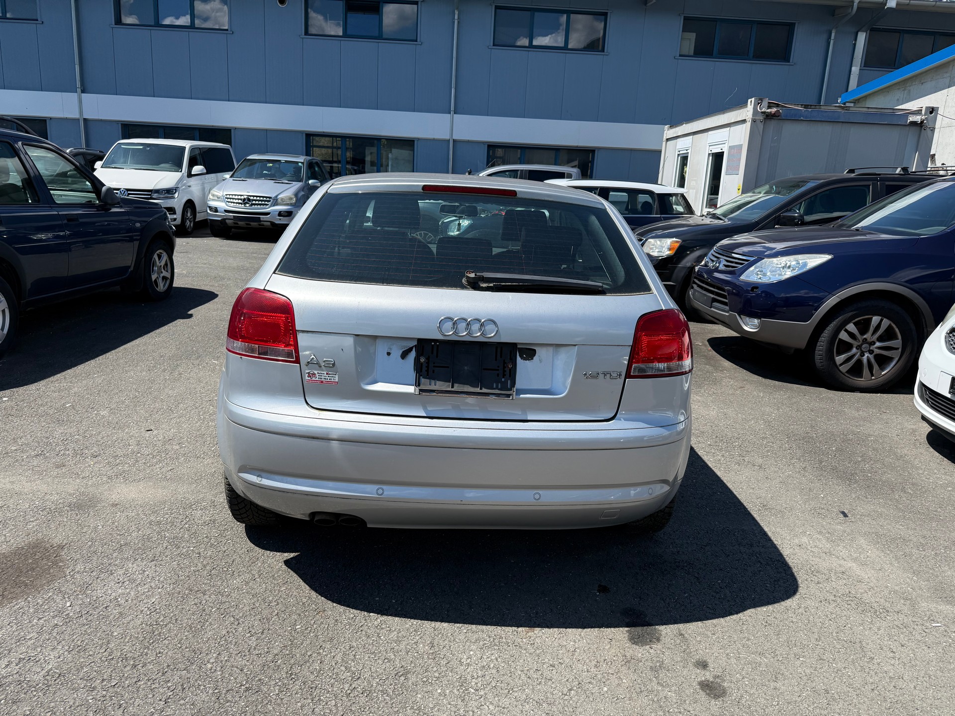 AUDI A3 1.9 TDI Attraction-image-4