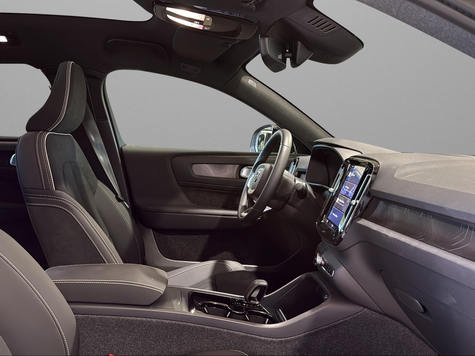 VOLVO C40 Recharge E80 82kWh Pure Electric Ultimate-image-9