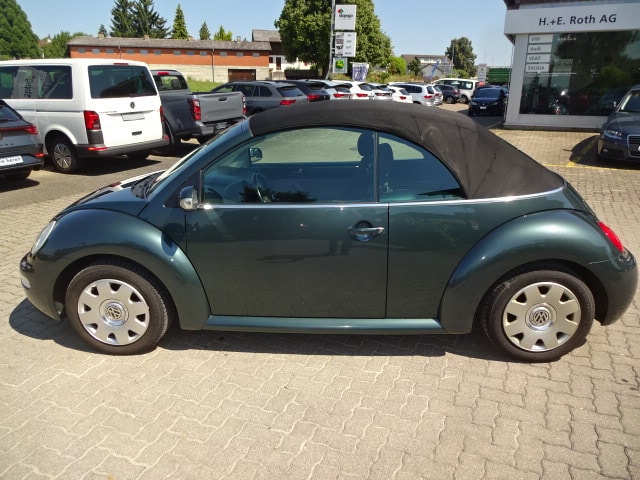 VW Beetle Cabrio 1.6-image-1
