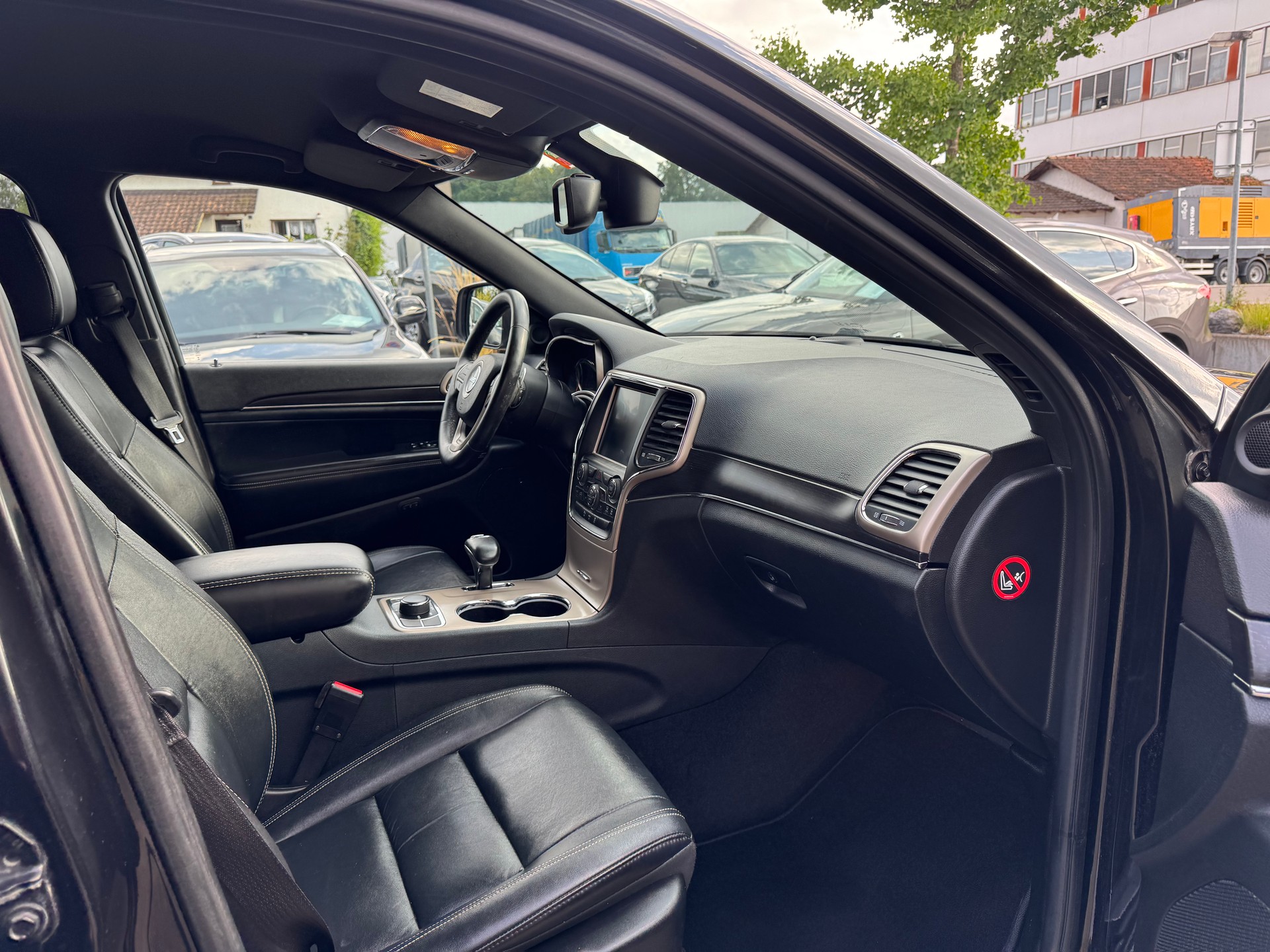 JEEP Grand Cherokee 3.0 CRD Limited Automatic-image-7