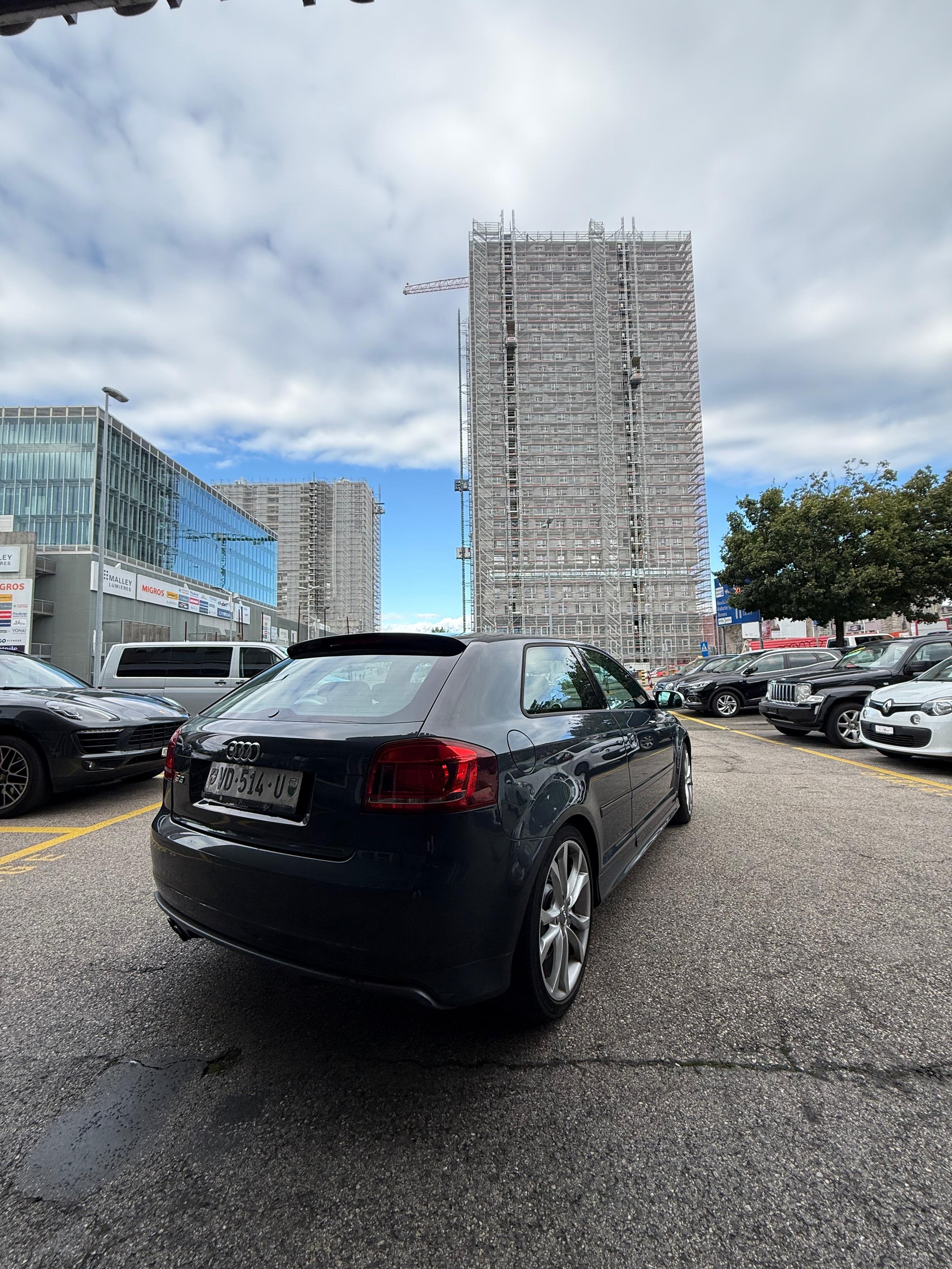 AUDI S3 2.0 TFSI quattro-image-2