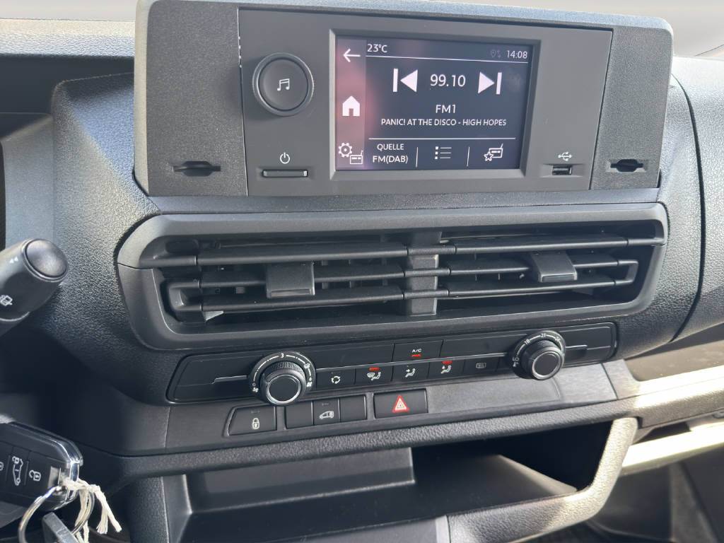 TOYOTA PROACE Van L1 1.5 D Active-image-13