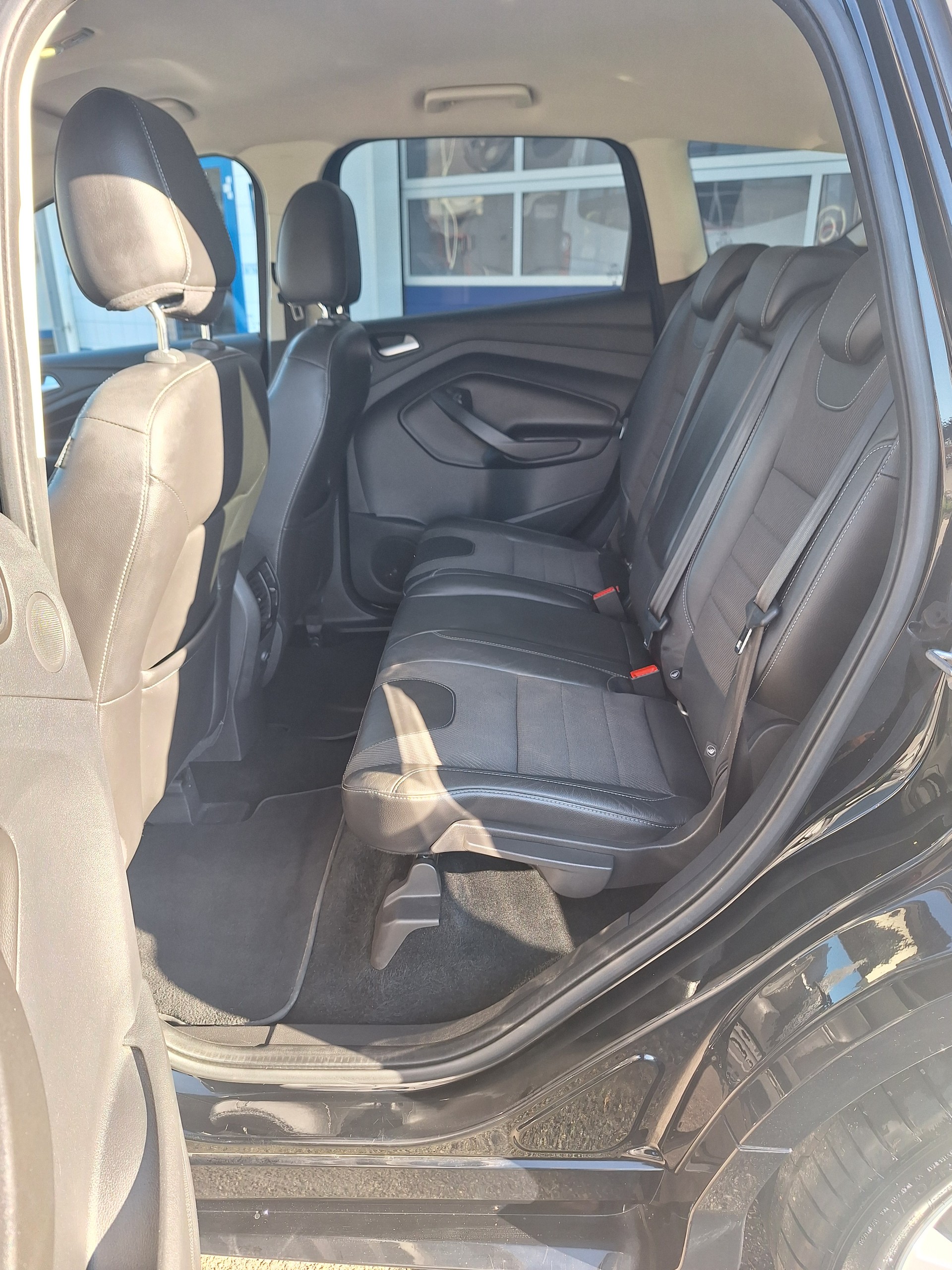 FORD Kuga 2.0 TDCi Titanium 4WD-image-10