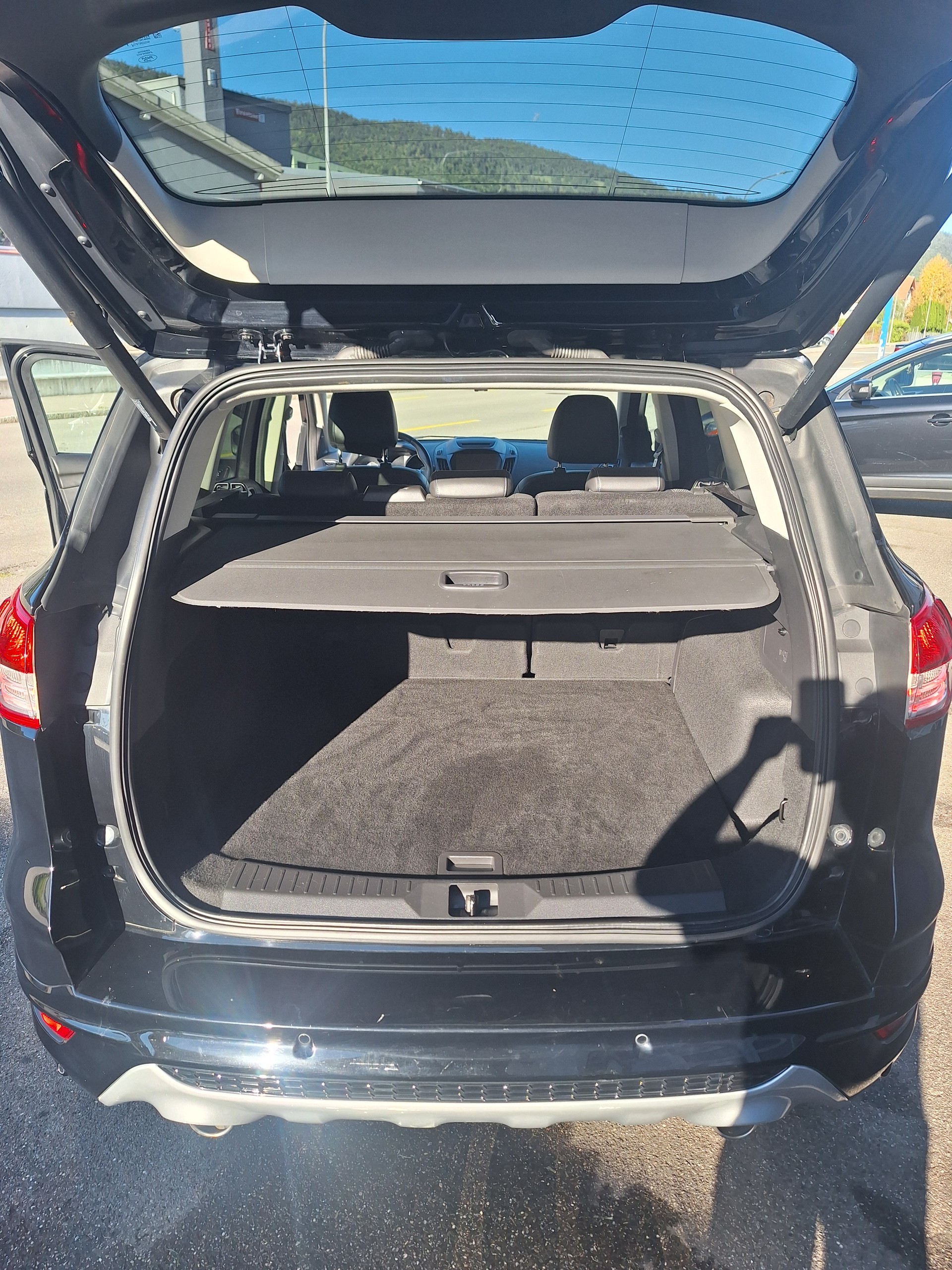 FORD Kuga 2.0 TDCi Titanium 4WD-image-11