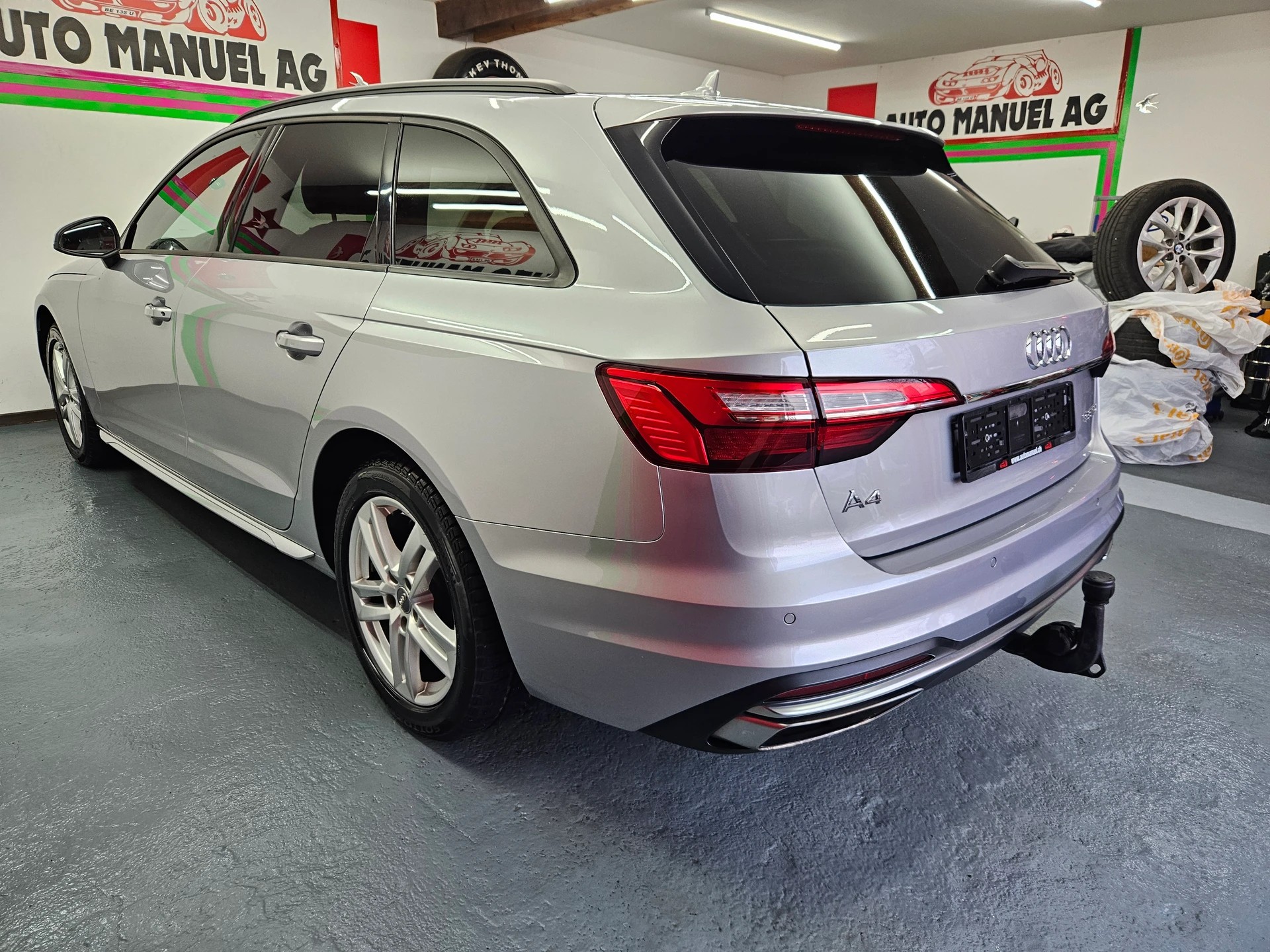 AUDI A4 Avant 35 TDI advanced S-tronic-image-5