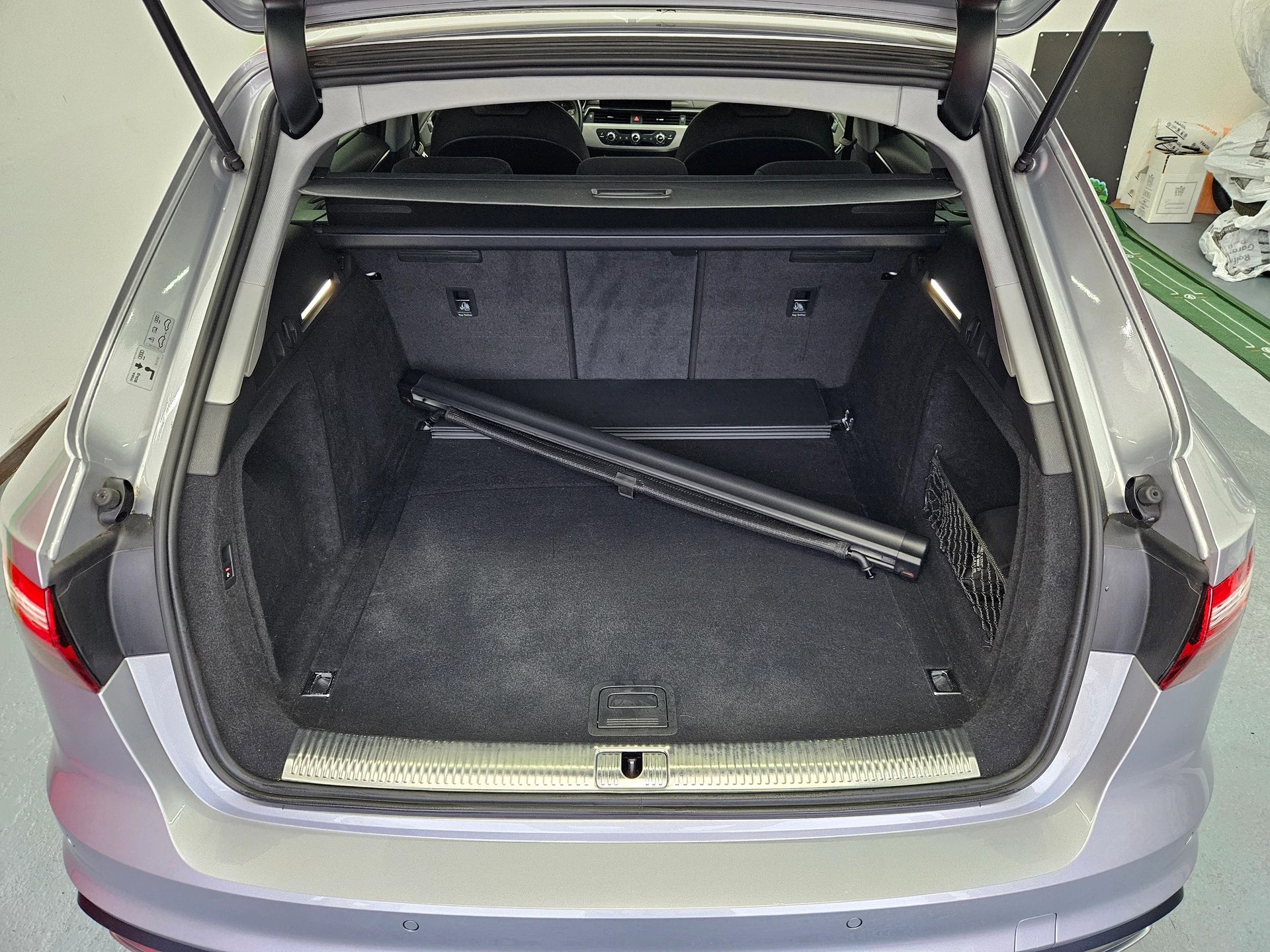 AUDI A4 Avant 35 TDI advanced S-tronic-image-13