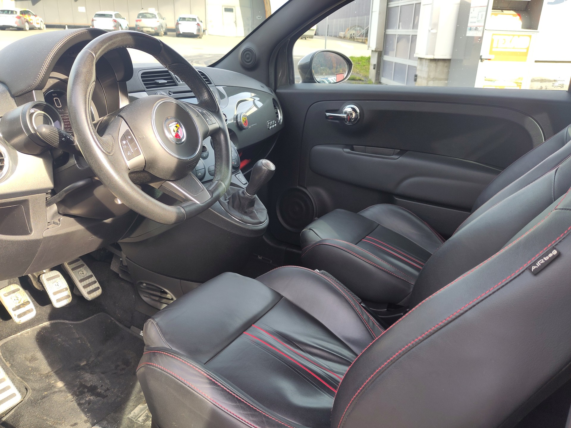 FIAT 595 1.4 16V Turbo Abarth Turismo-image-4