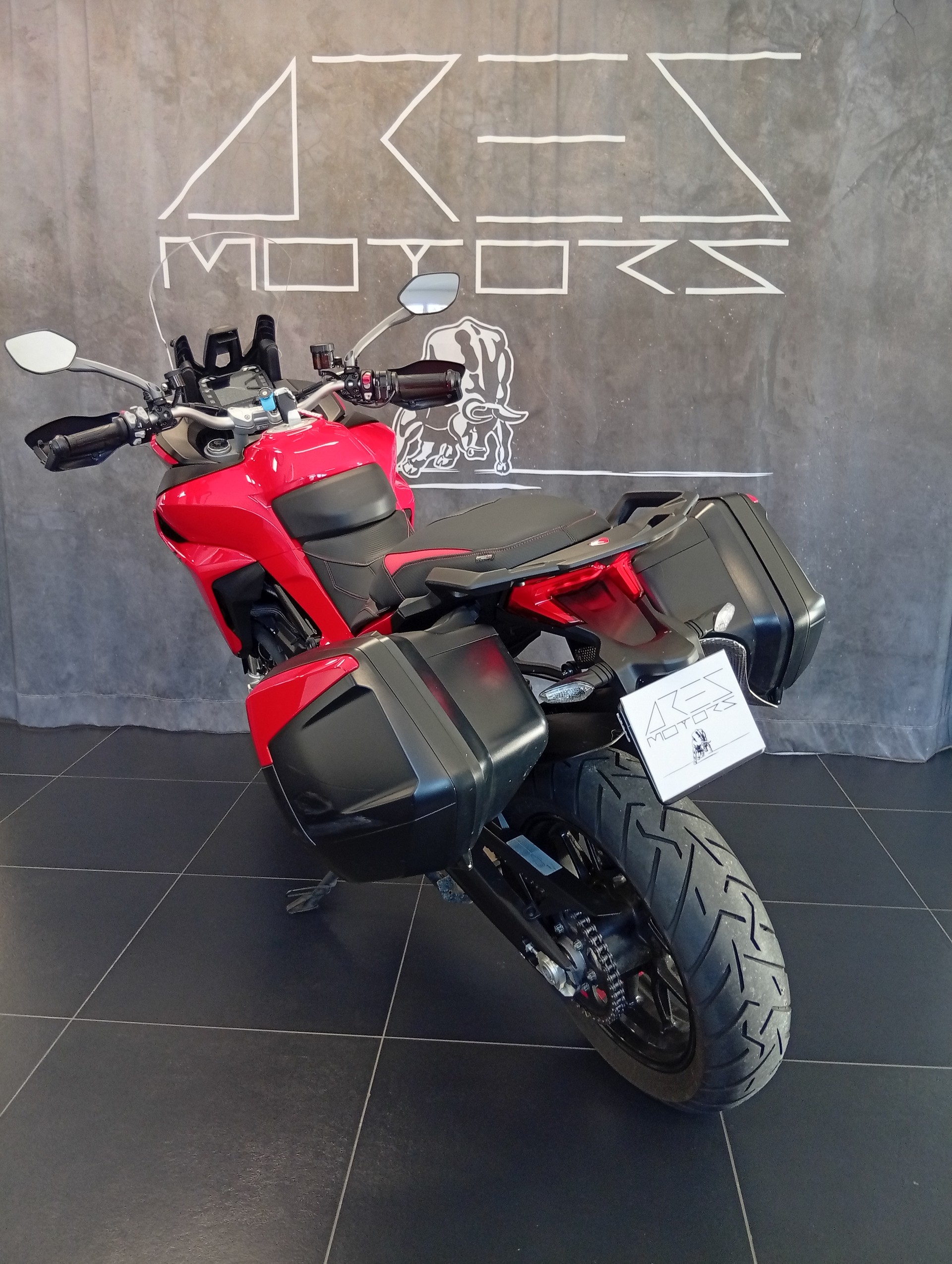 DUCATI Multistrada V2 S Touring-image-5