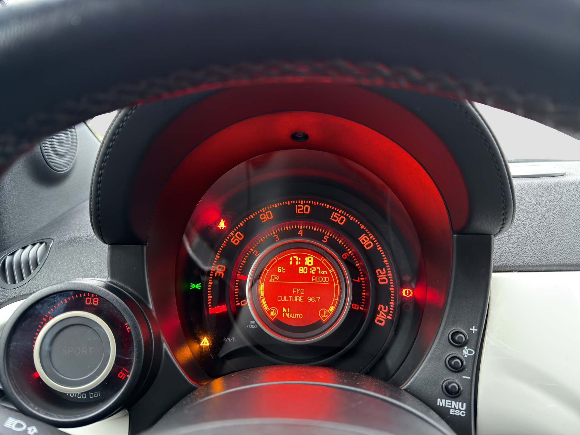 FIAT 500C 1.4 16V Turbo Abarth Dualogic-image-17