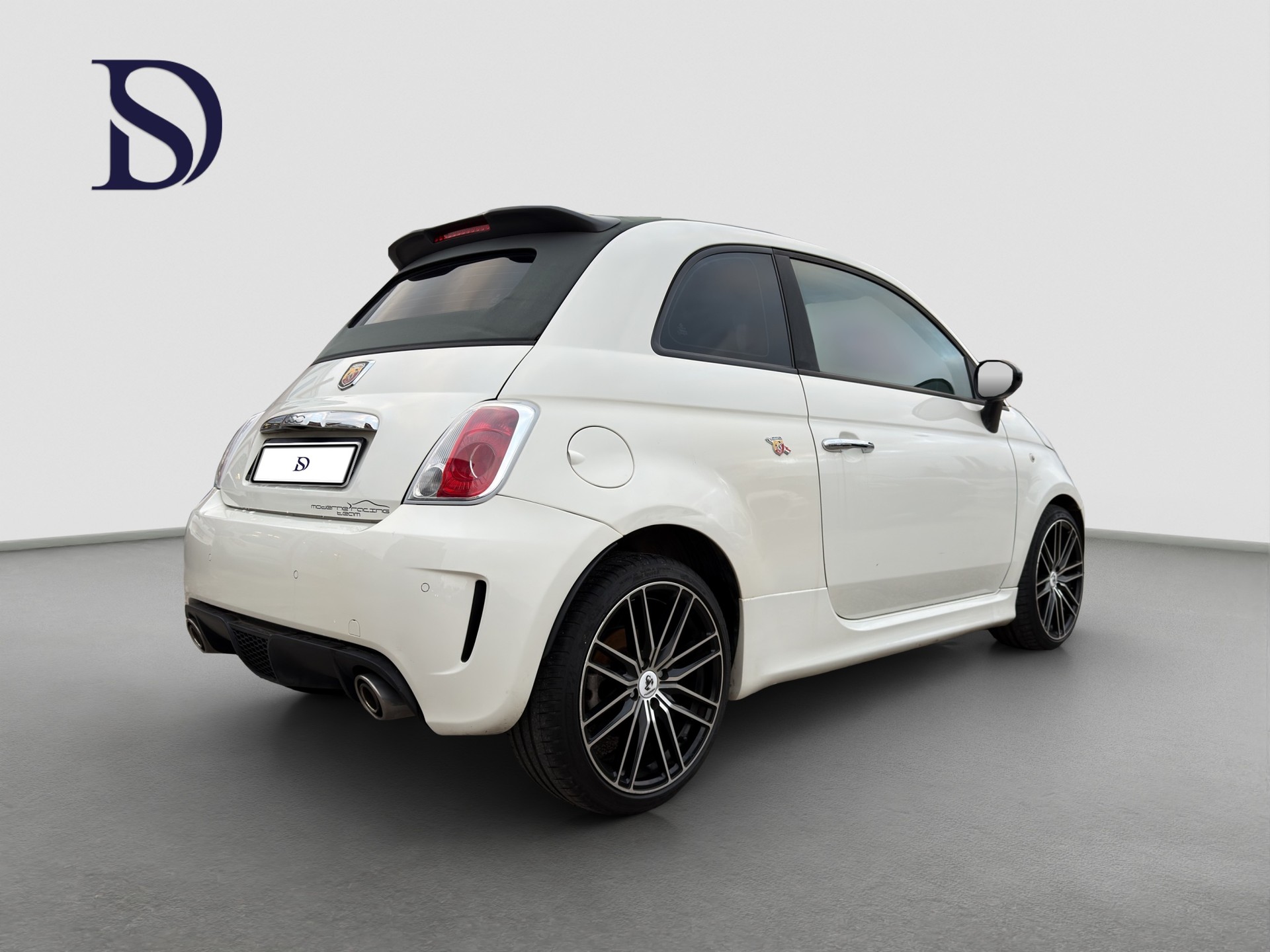 FIAT 500C 1.4 16V Turbo Abarth Dualogic-image-9
