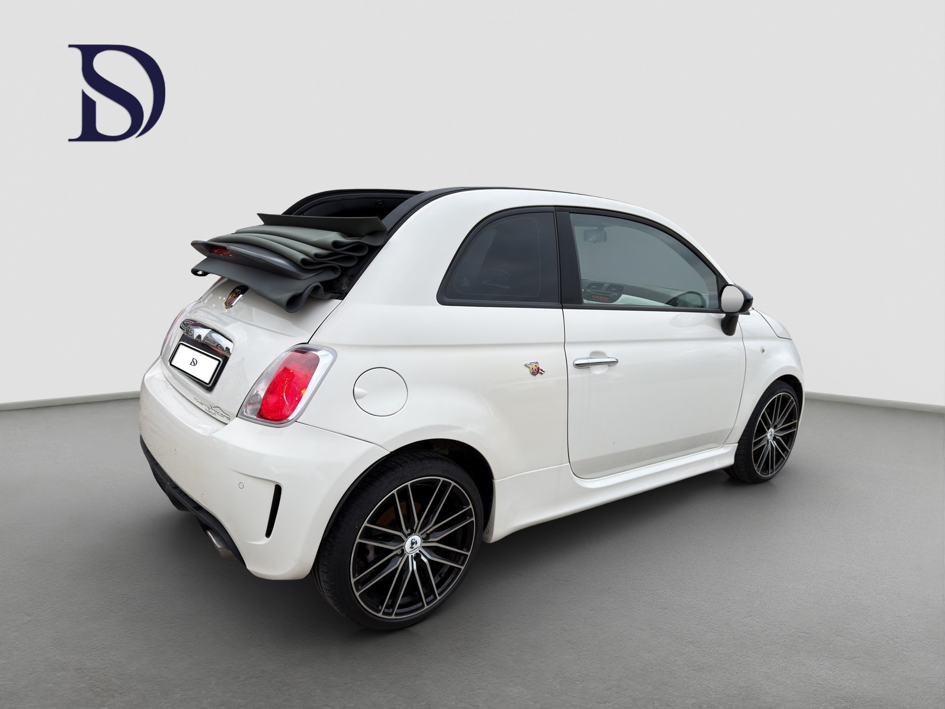 FIAT 500C 1.4 16V Turbo Abarth Dualogic-image-3