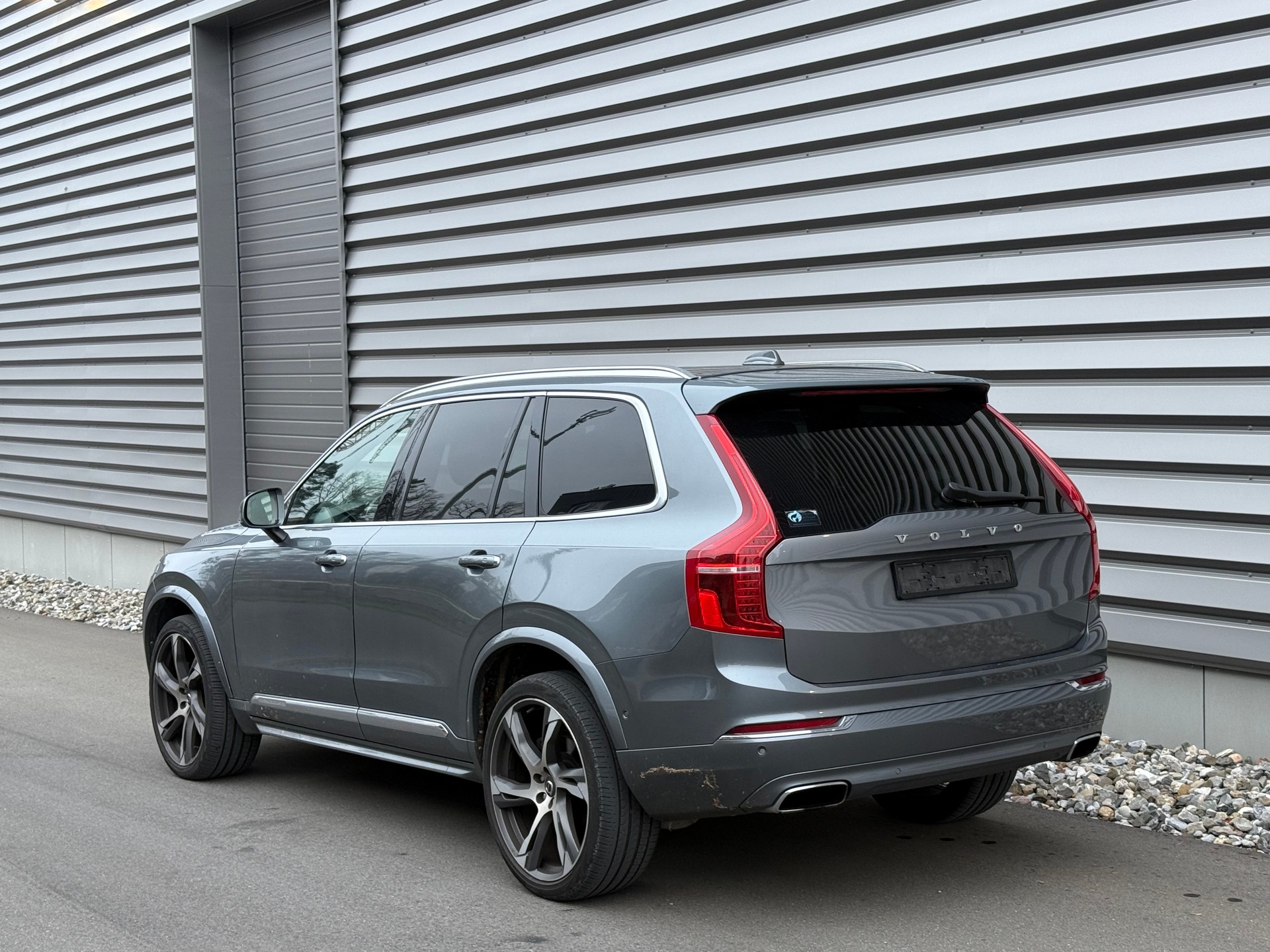 VOLVO XC90 T6 AWD Inscription R-Design Geartronic-image-3