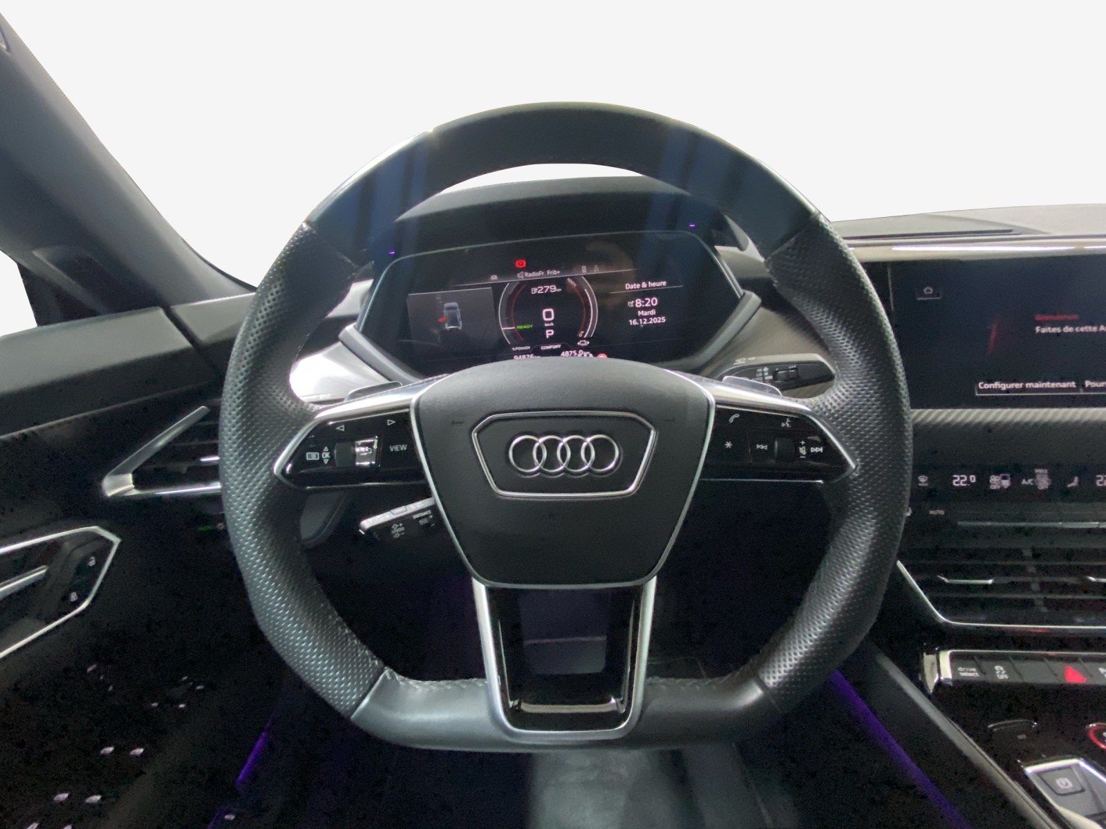 AUDI e-tron GT quattro-image-10