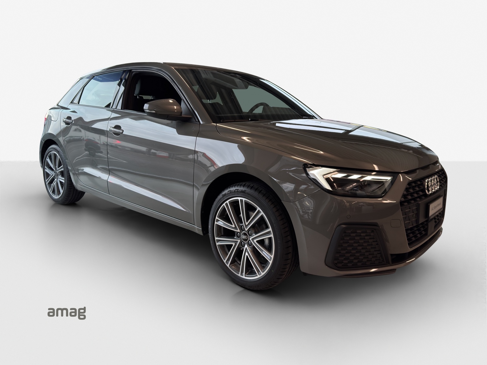 AUDI A1 Sportback 30 TFSI Attraction S-tronic-image-4