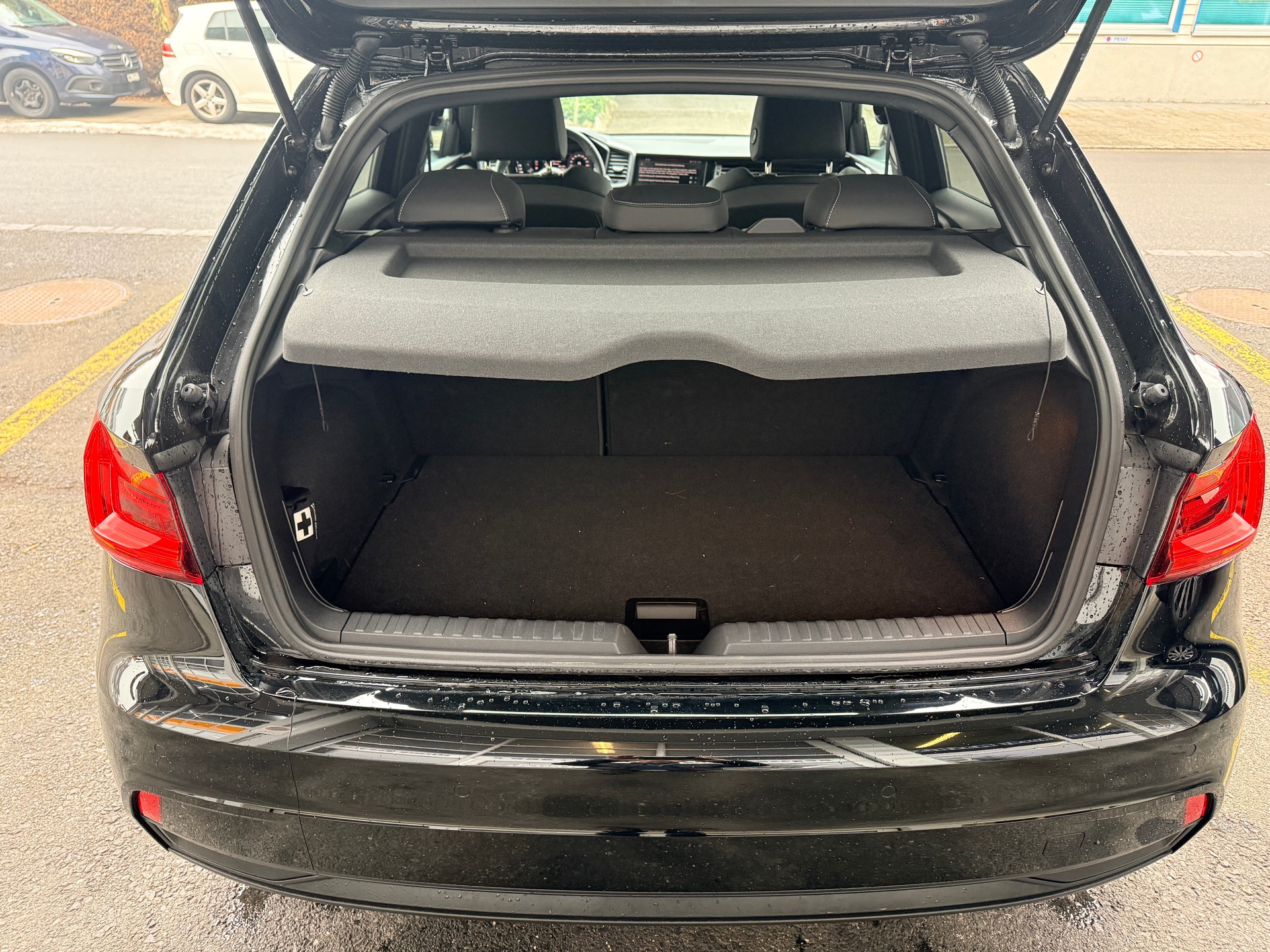 AUDI A1 Sportback 30 TFSI S-Line Attraction 116PS Mod.2025 S-tronic-image-4