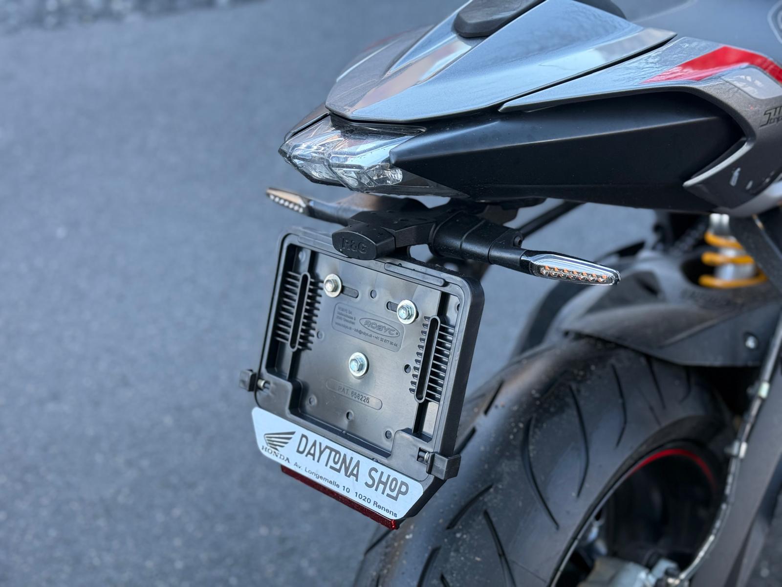TRIUMPH Street Triple RS 765 ABS-image-8
