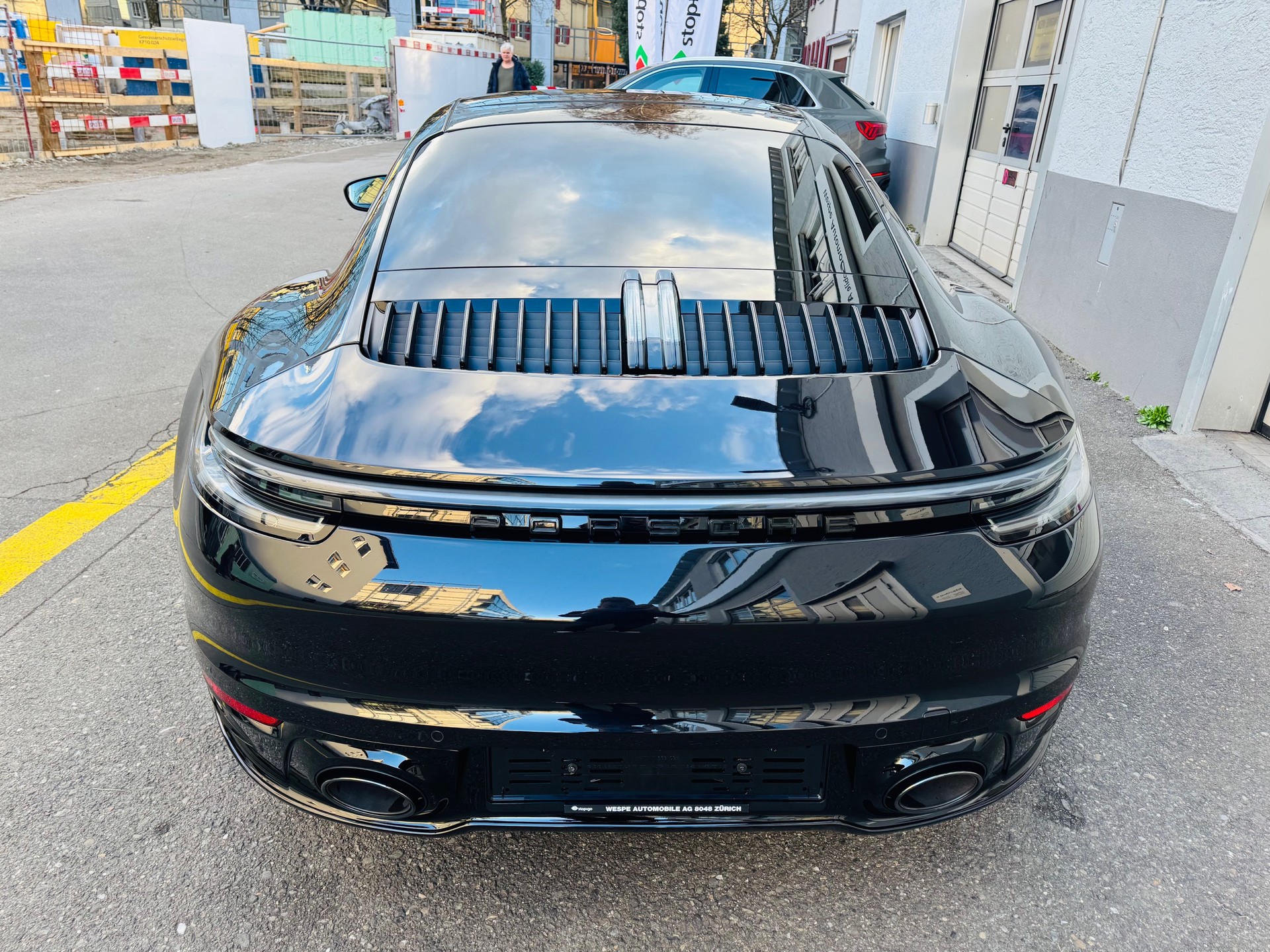 PORSCHE 911 Carrera 4S PDK-image-5