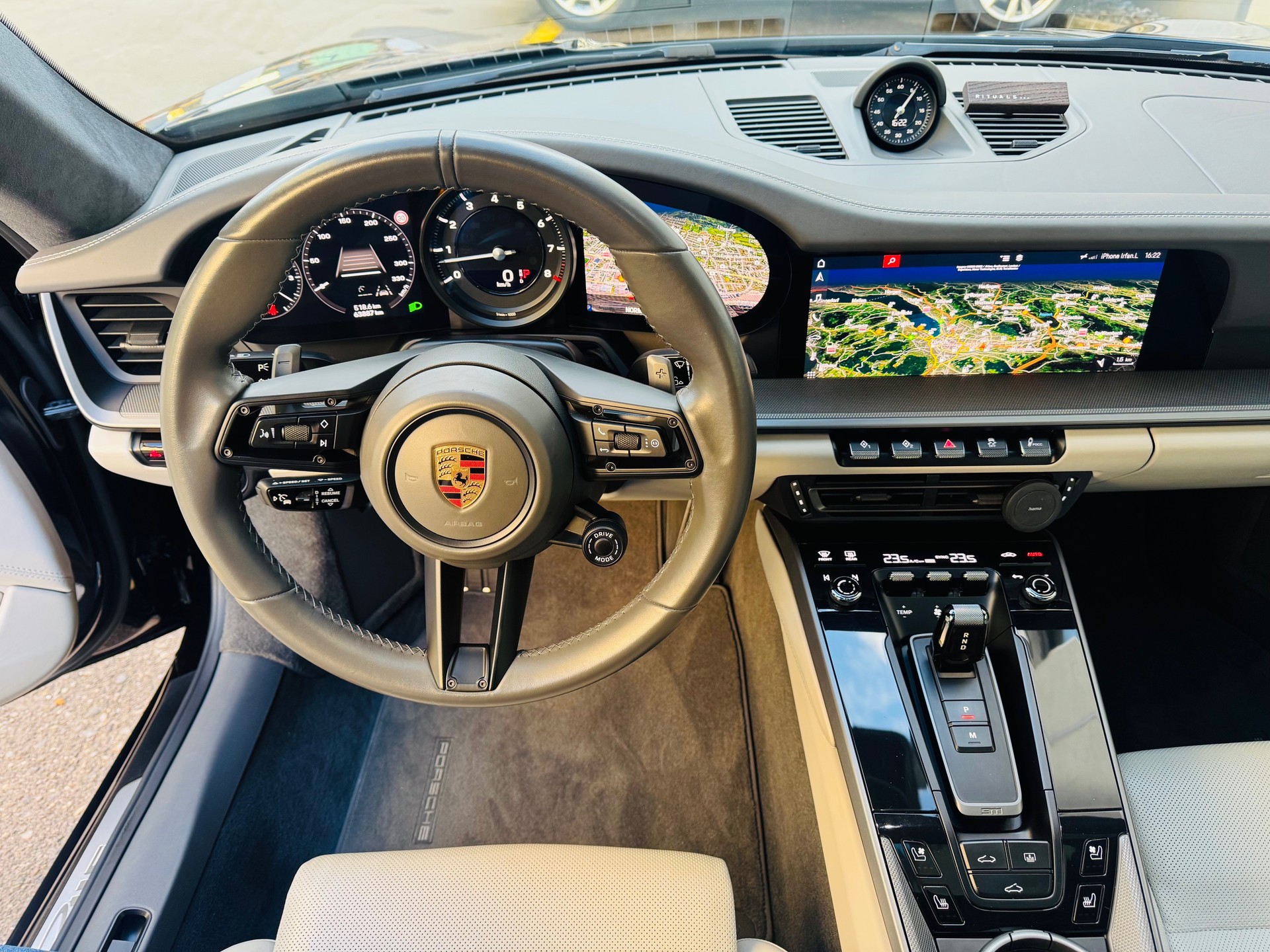 PORSCHE 911 Carrera 4S PDK-image-10