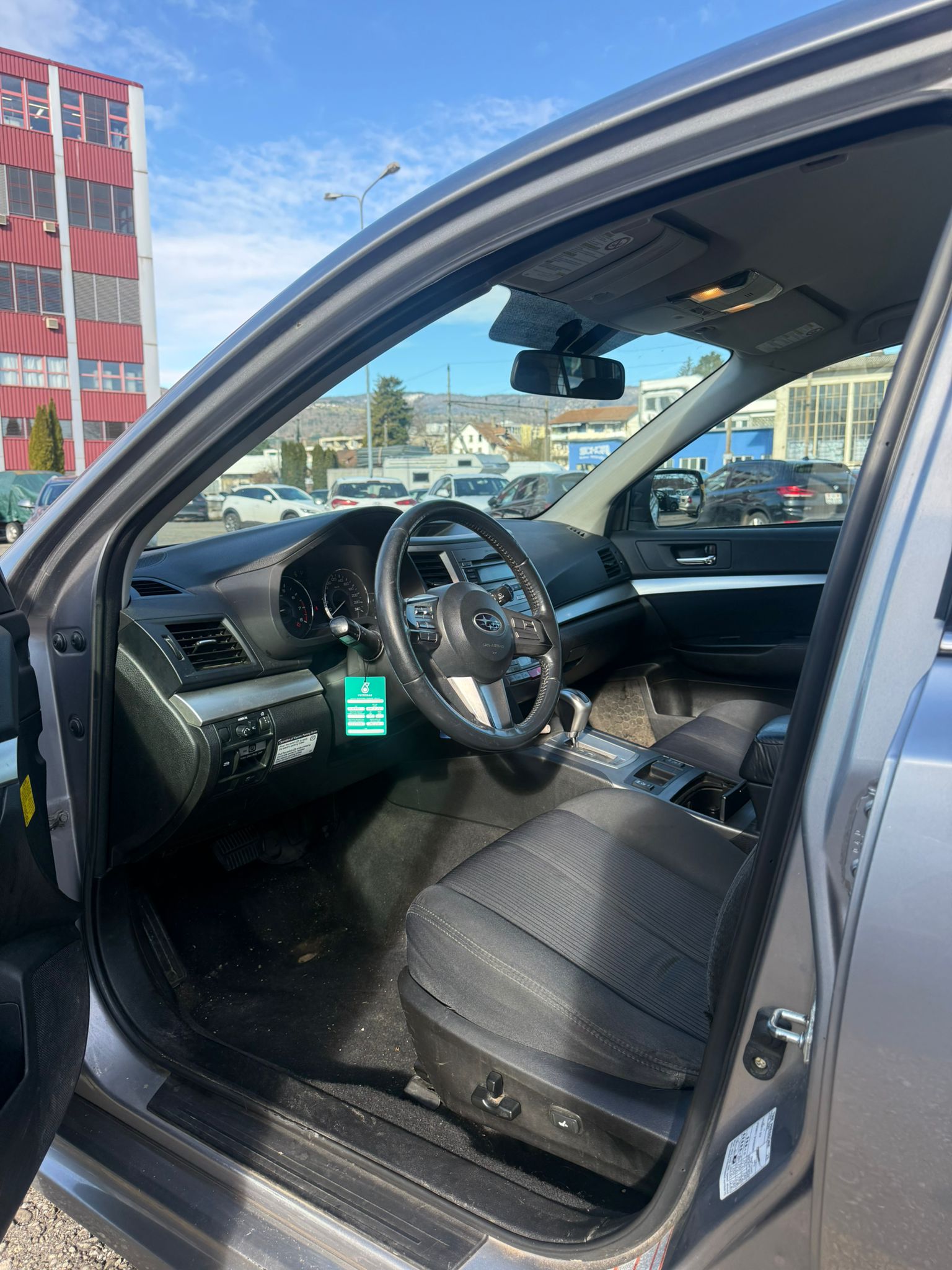 SUBARU Legacy 2.5i Swiss AWD Lineartronic-image-9
