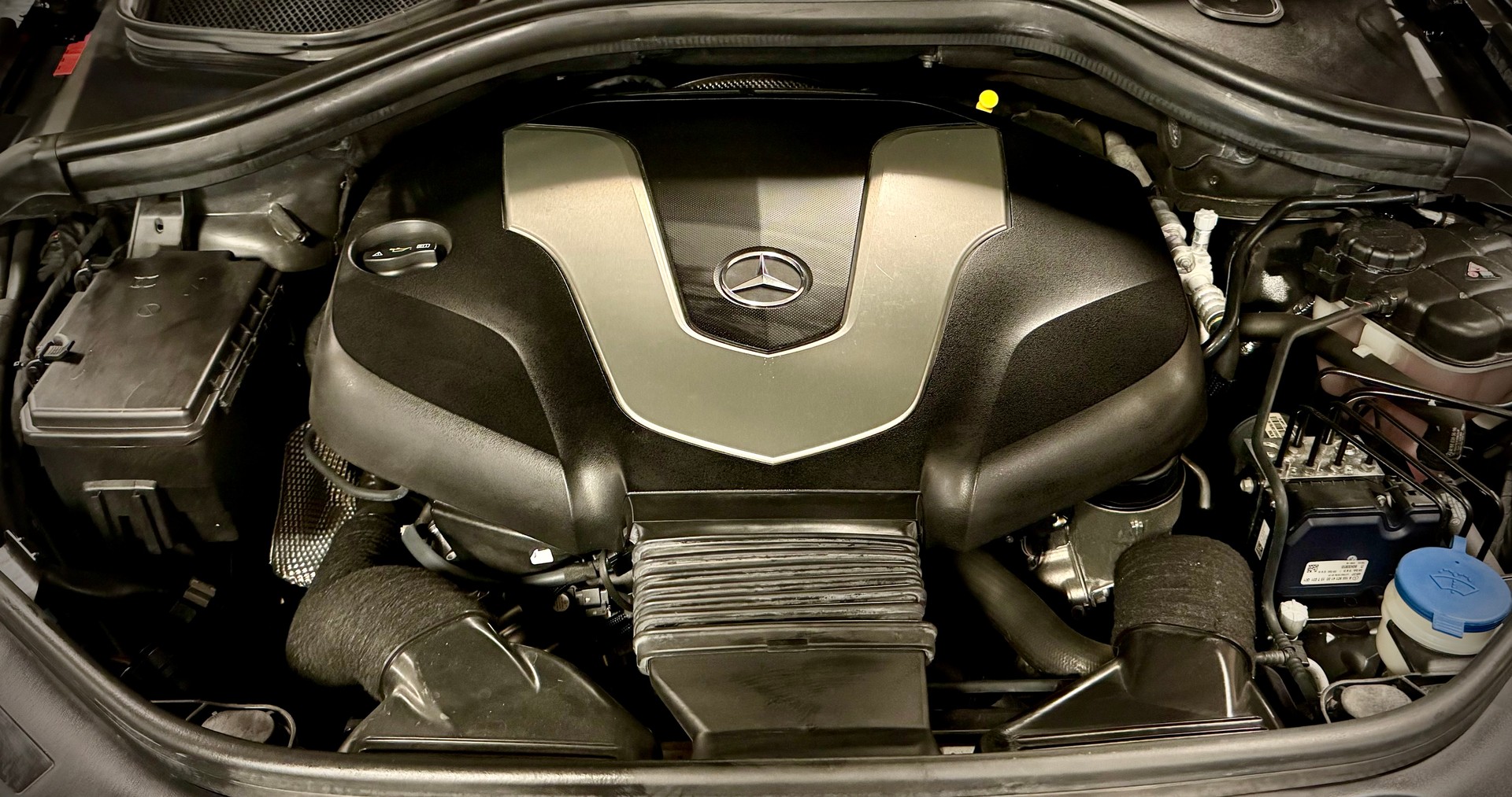 MERCEDES-BENZ GLE 350 d 4Matic AMG Line 9G-Tronic-image-27