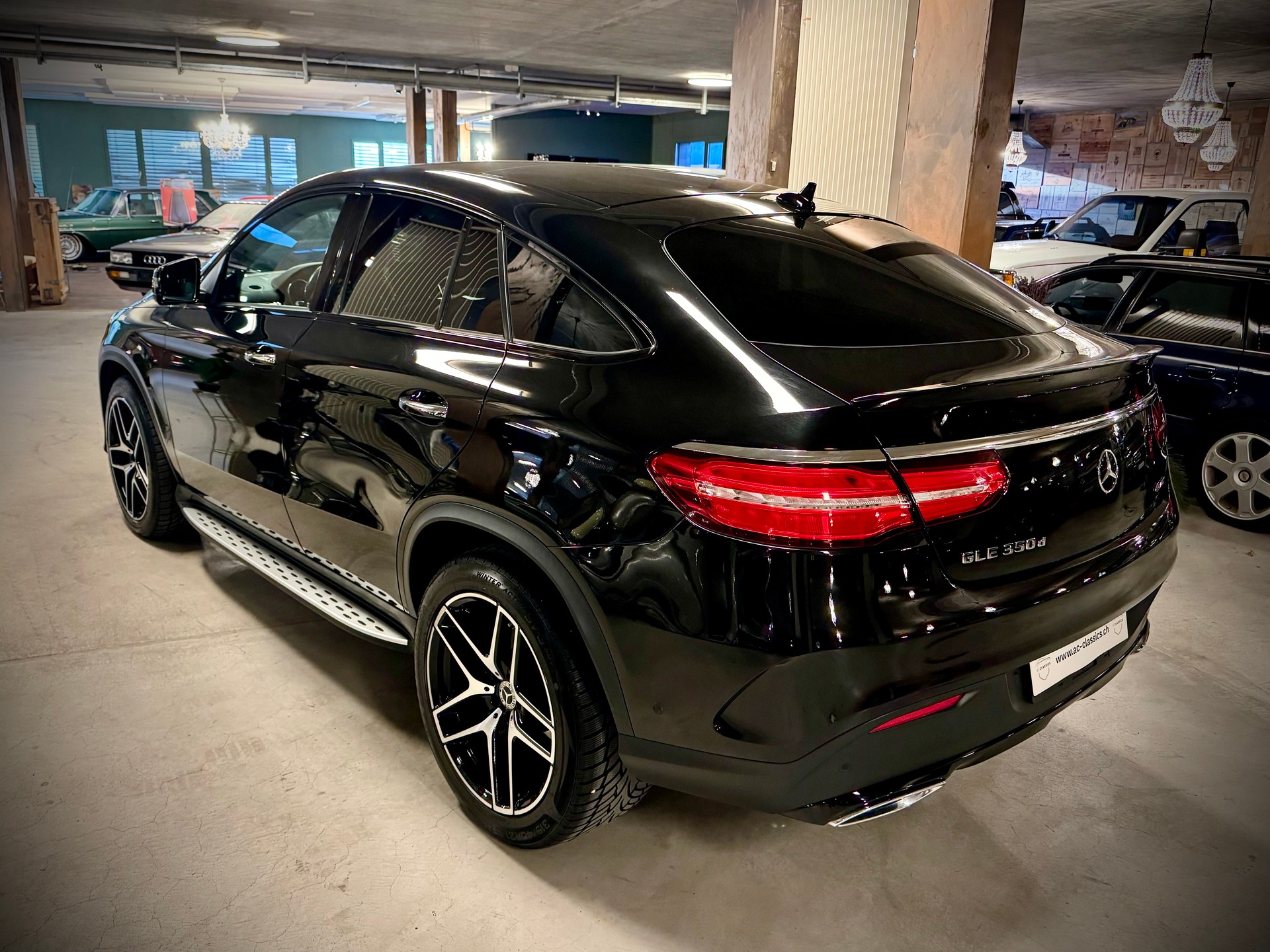 MERCEDES-BENZ GLE 350 d 4Matic AMG Line 9G-Tronic-image-13