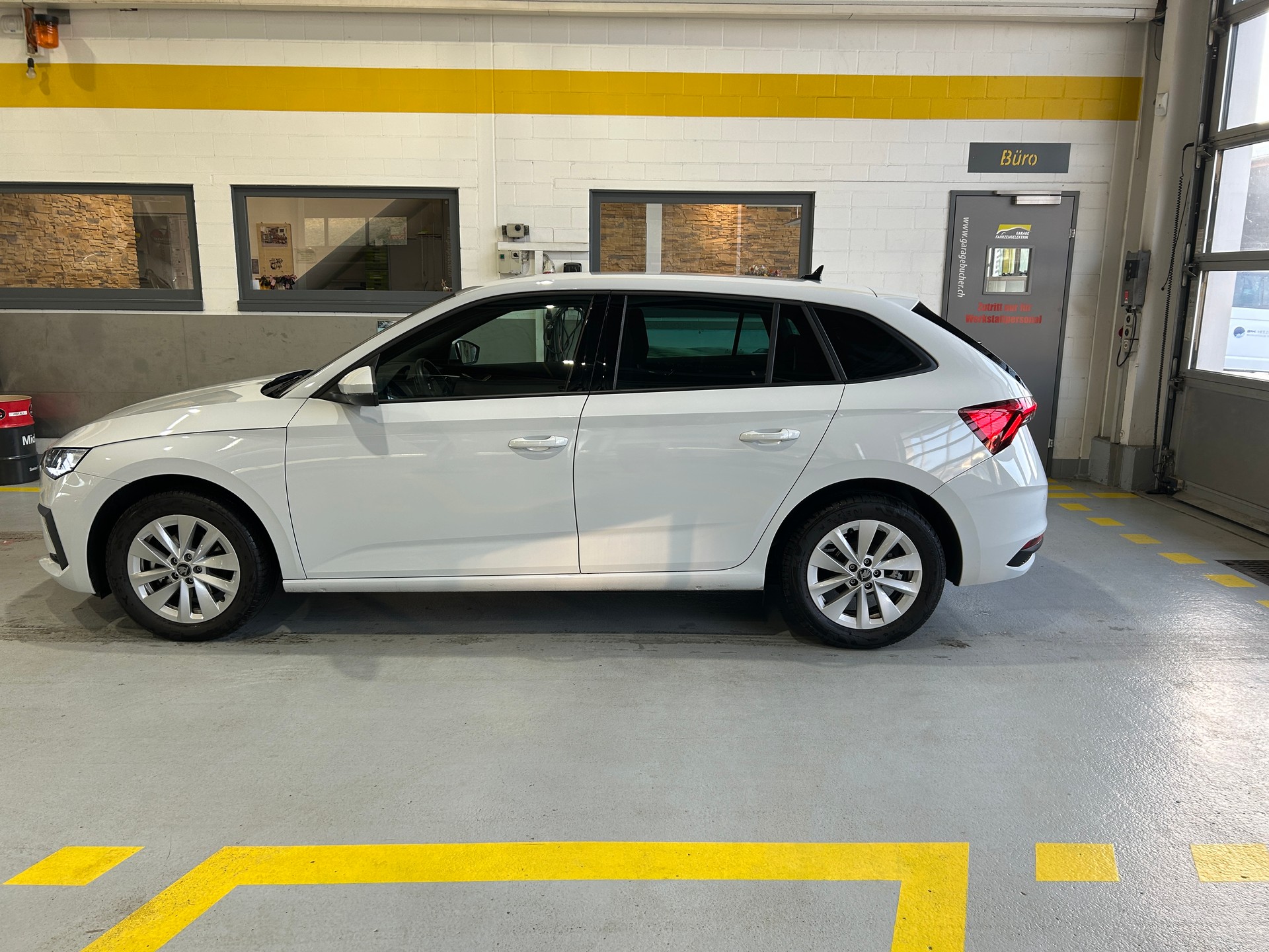SKODA Scala 1.5 TSI Selection DSG-image-0