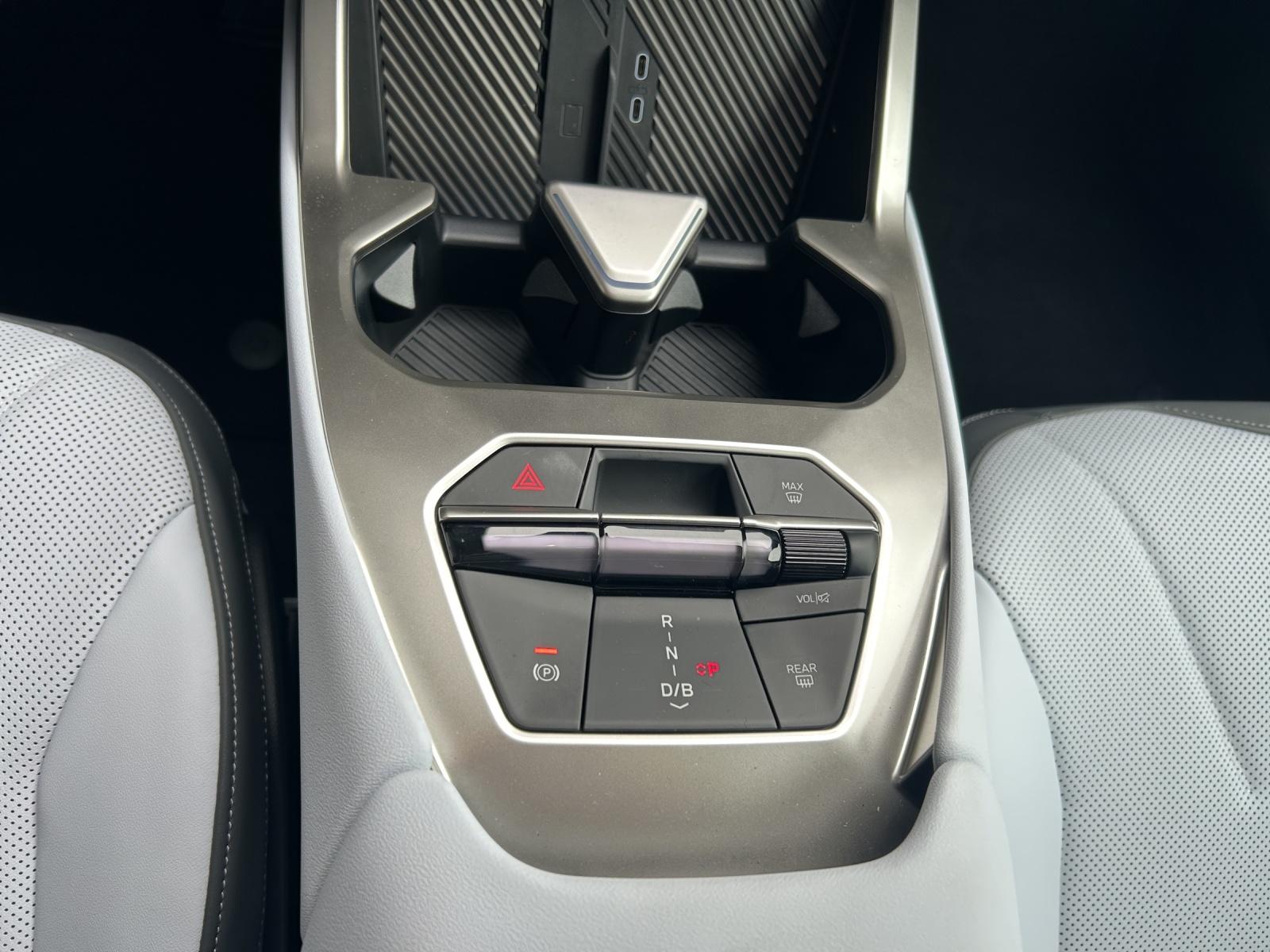 BMW iX3 50 xDrive M Sportpaket-image-19