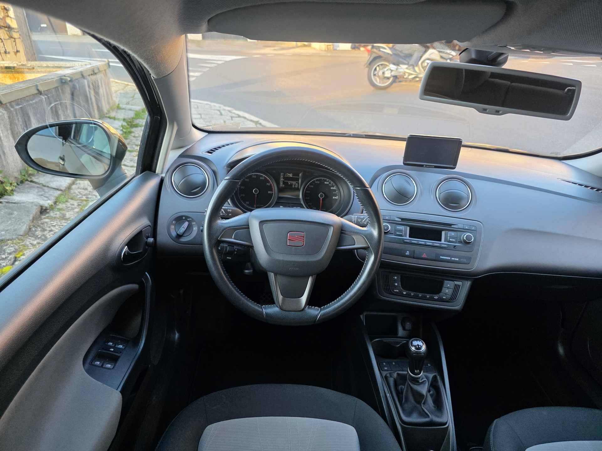 SEAT Ibiza 1.2 TSI Style-image-5