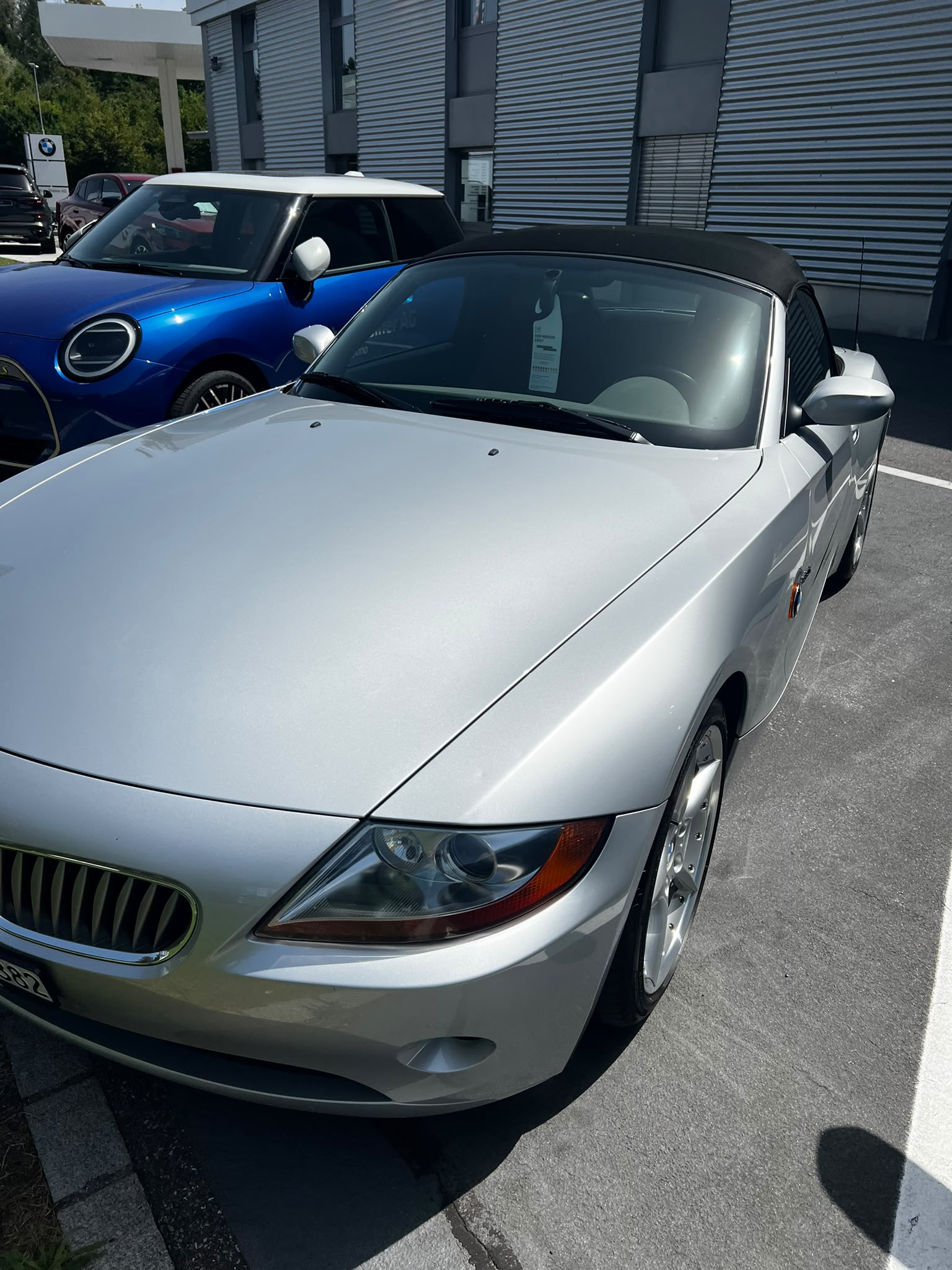BMW Z4 3.0i Roadster-image-15