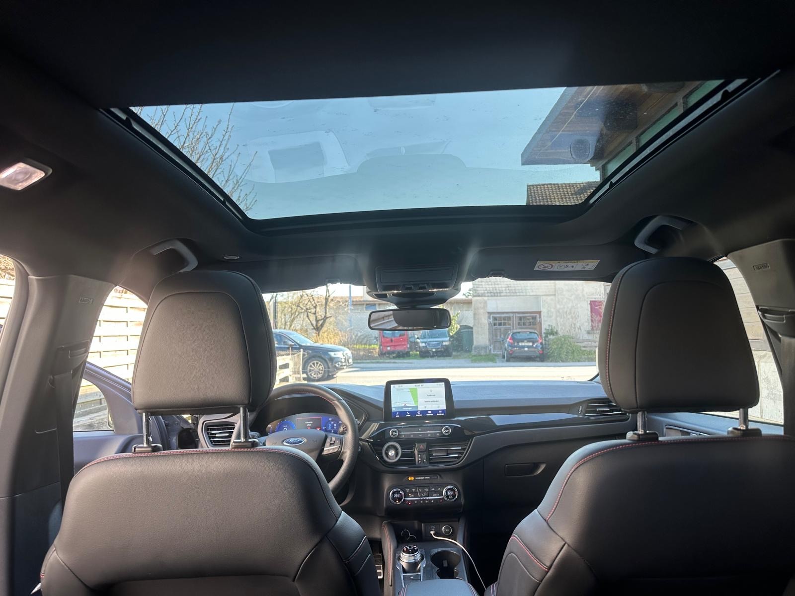 FORD Kuga 2.5 PHEV ST-Line X 2WD-image-11