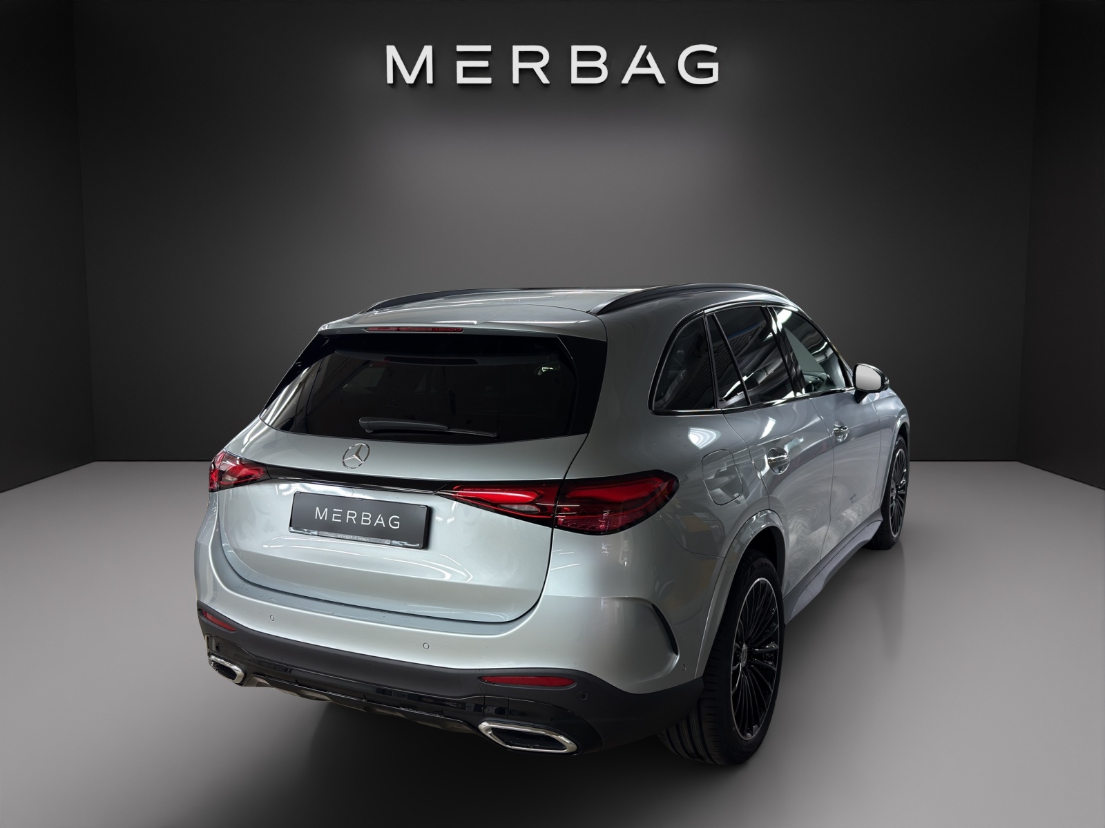 MERCEDES-BENZ GLC 220 d 4Matic 9G-Tronic-image-4