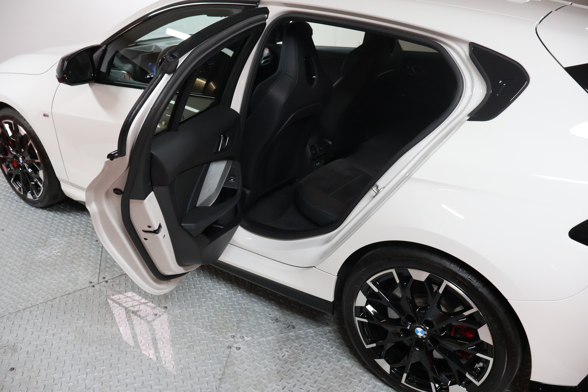 BMW M135 xDrive M Sport Pro-image-14