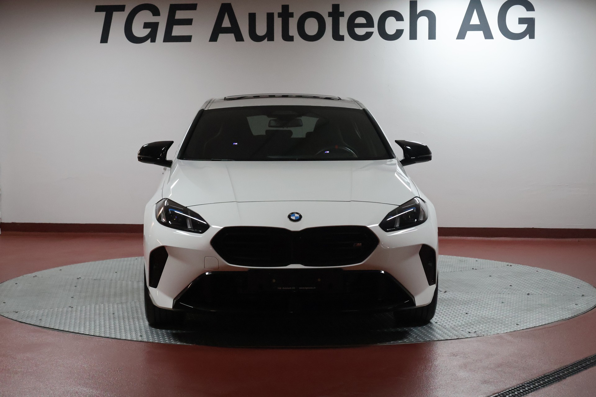 BMW M135 xDrive M Sport Pro-image-1